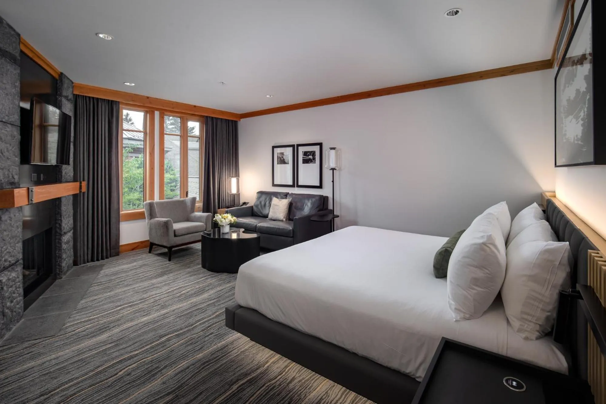 Studio in Nita Lake Lodge