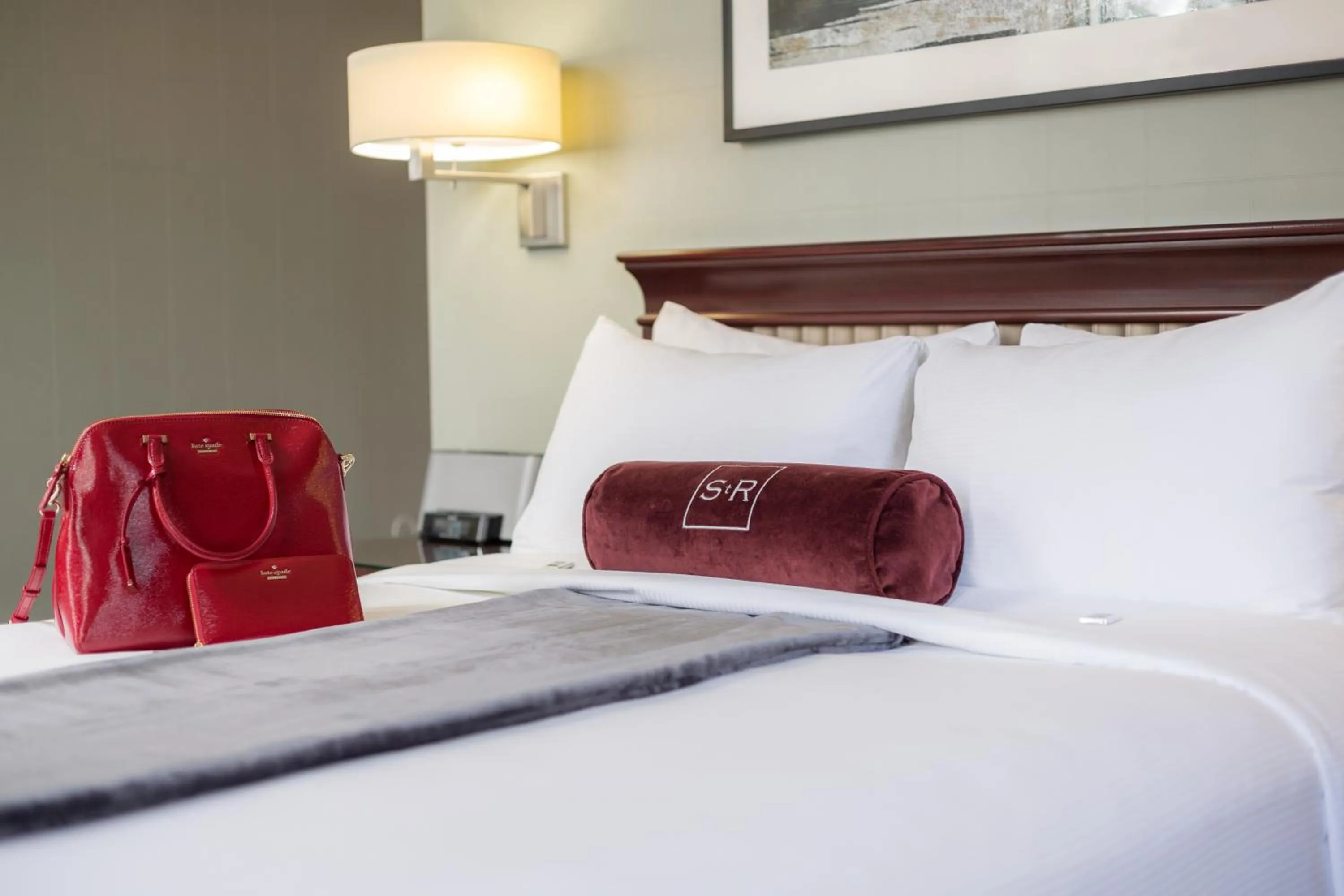 Junior Queen Suite in The St. Regis Hotel