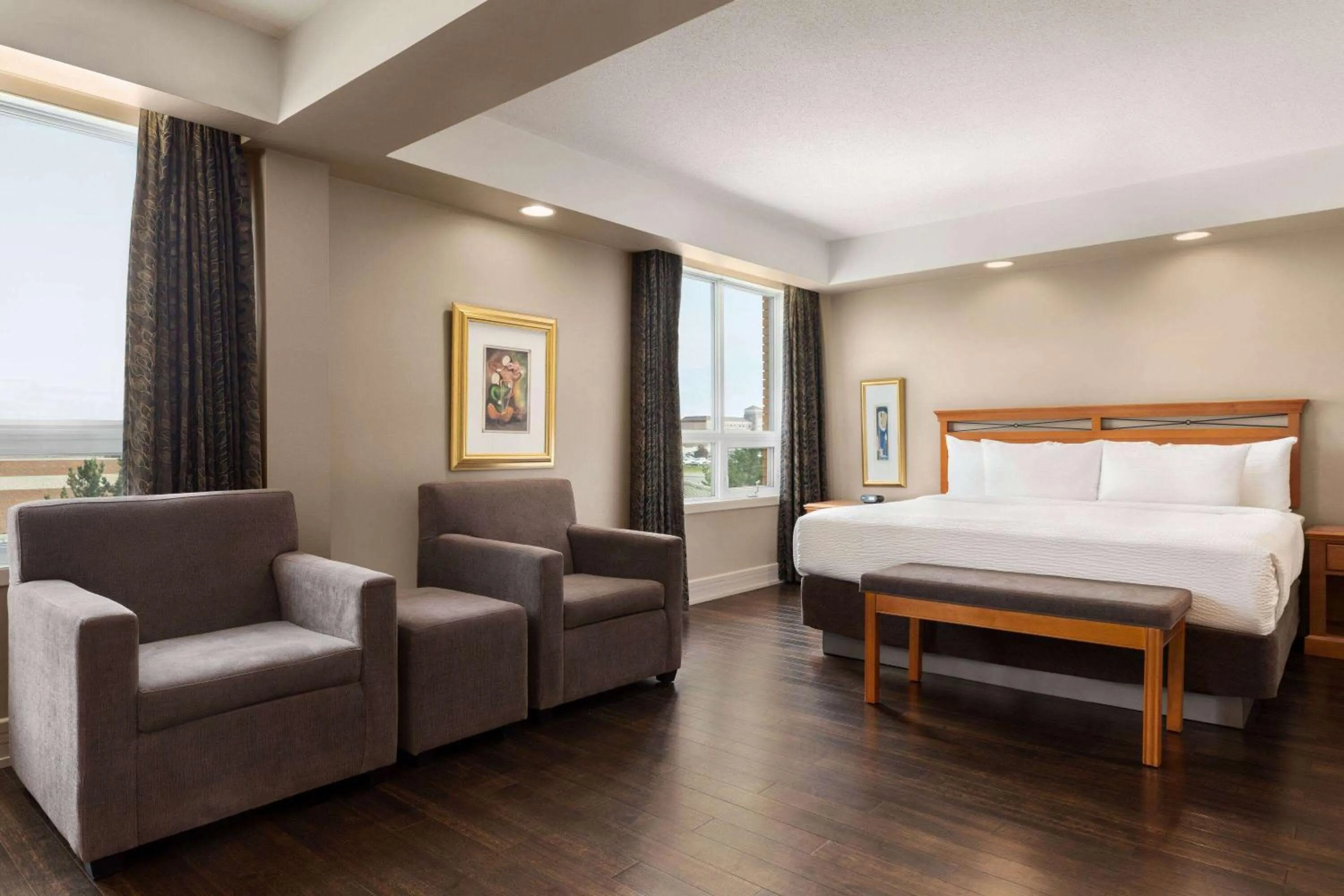 King Room - Mobility Access/Non-Smoking in Royal Hotel Calgary, Trademark Collection by Wyndham