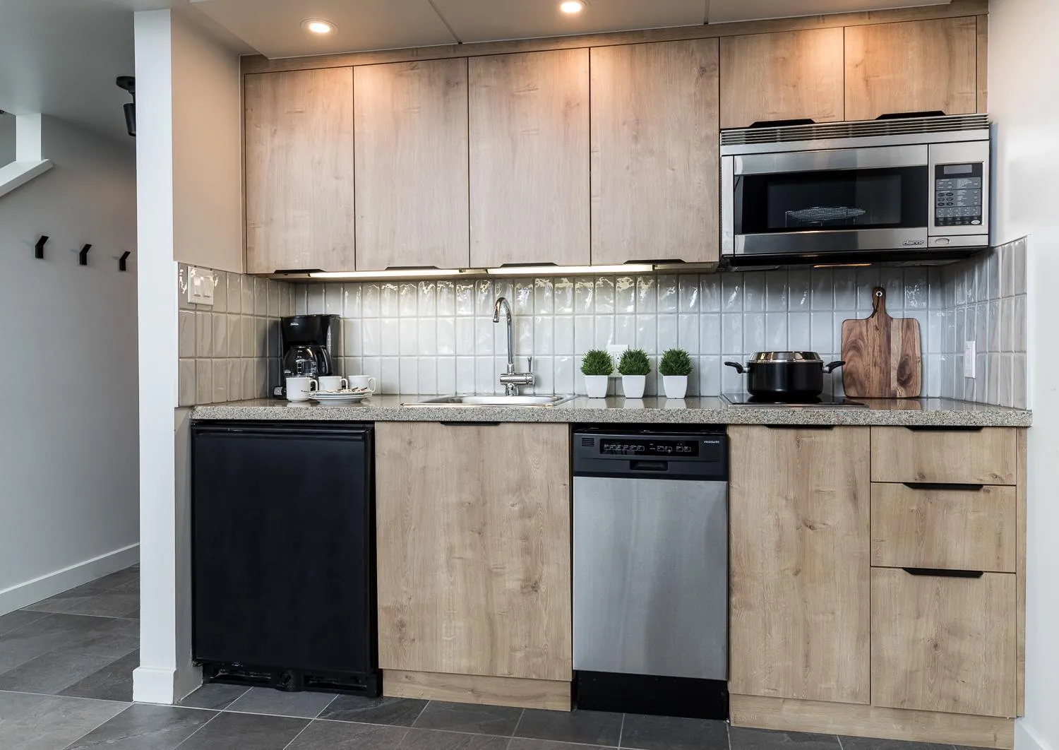 Loft Suite Sleeps 6 in The Crystal Lodge