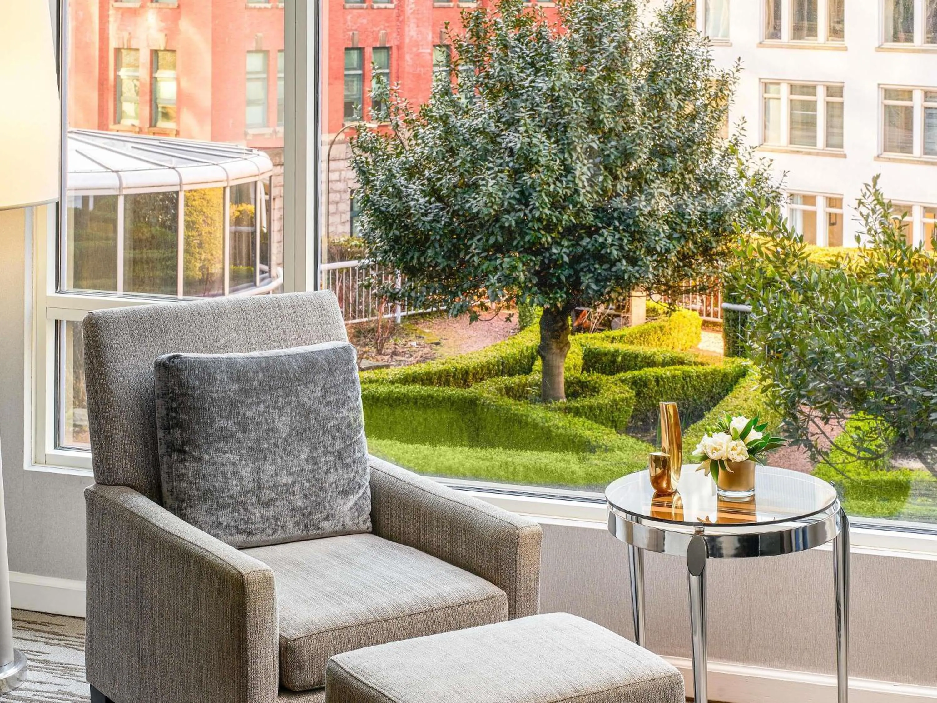 Fairmont City View Room with Two Double Beds in Fairmont Waterfront