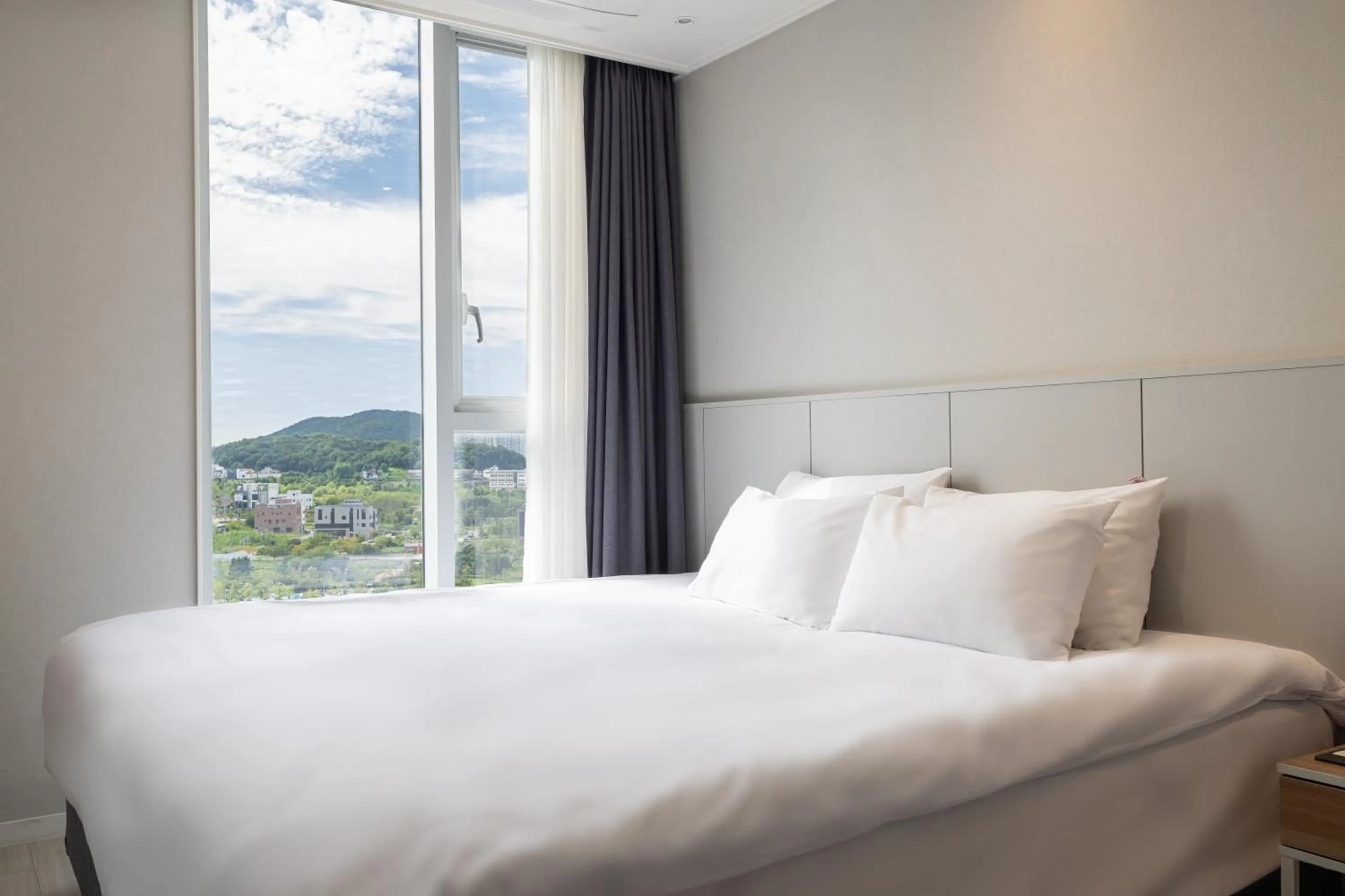 Standard King (City View)  in OCEAN PARK 9