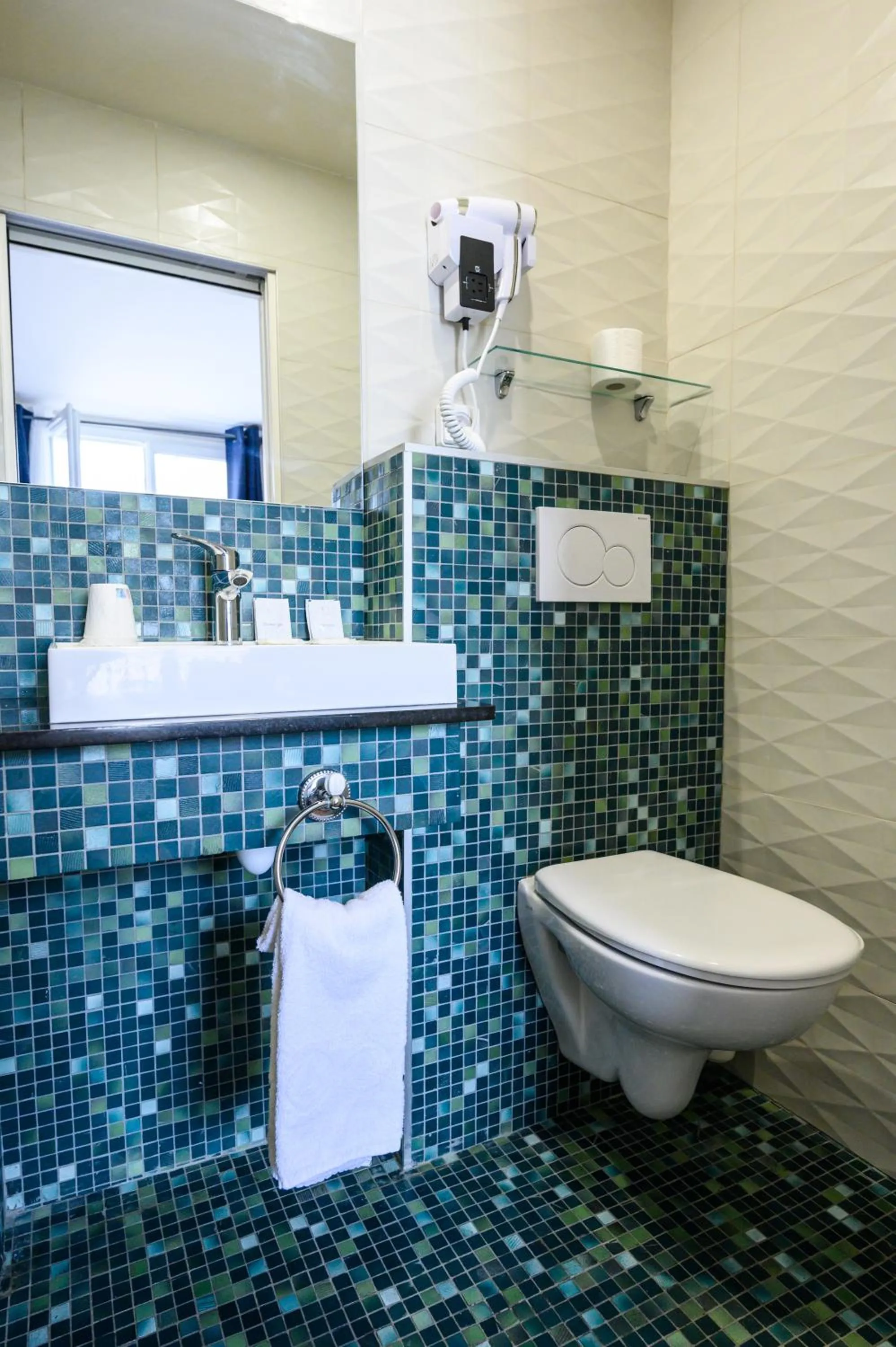 Double Room in Hôtel D'Alsace