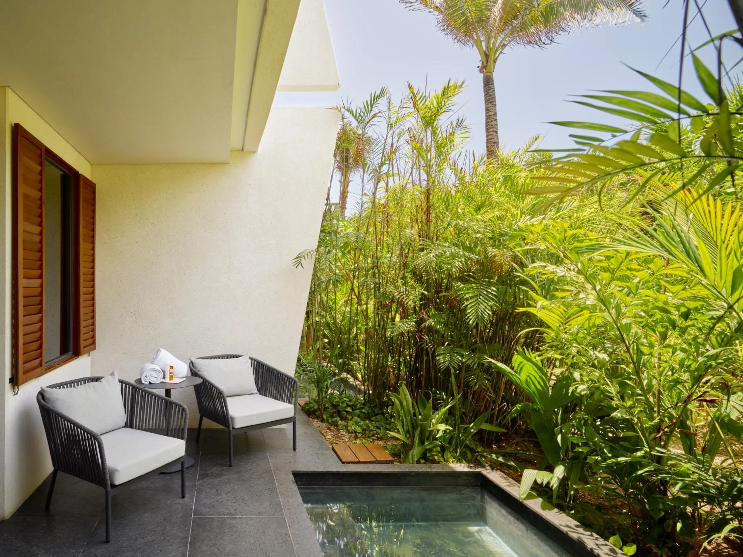 King Room with Roll-In Shower - Mobility Access in Conrad Tulum Riviera Maya