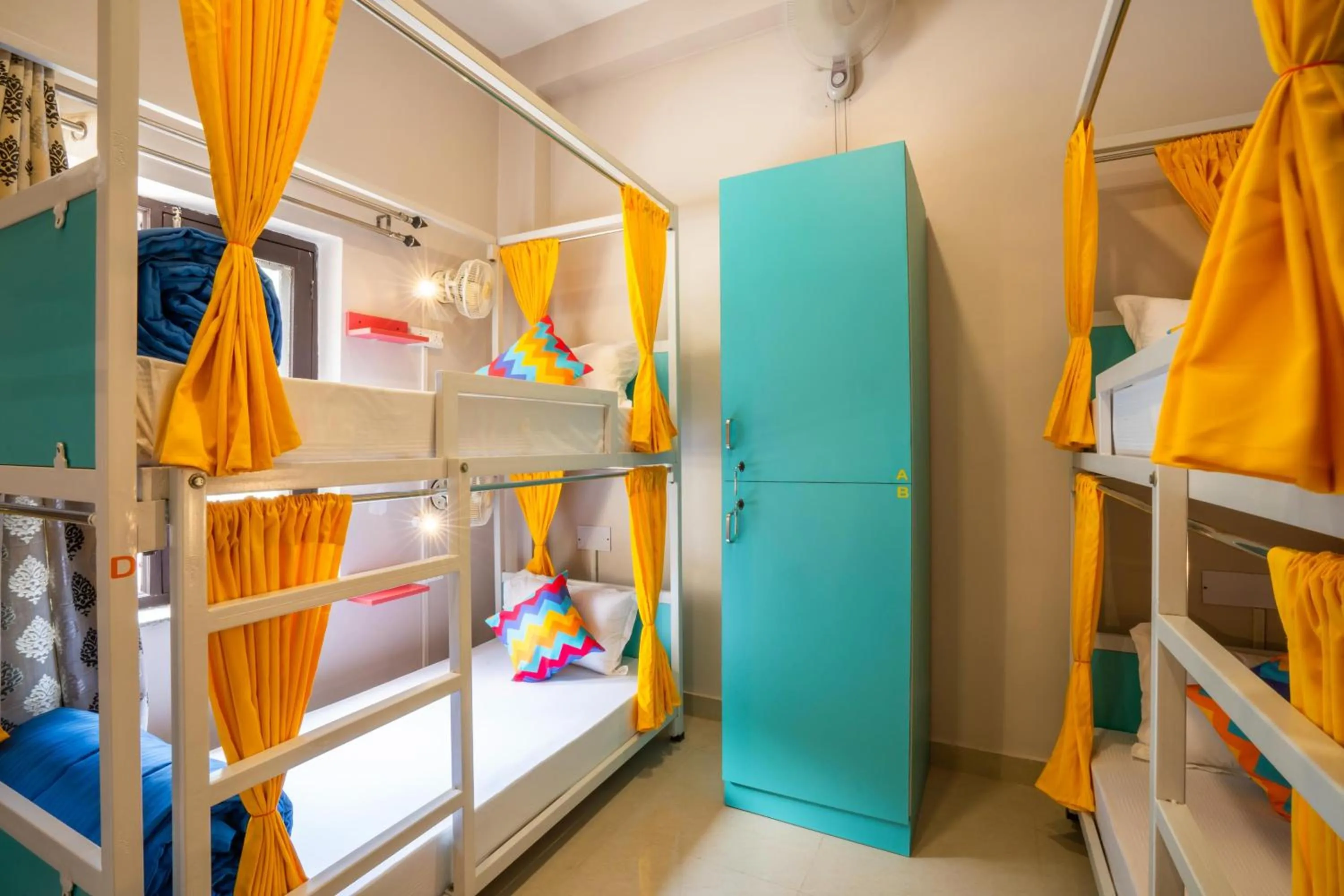 Bed in 6 Bed Mixed Only AC Dormitory Room with Ensuite Bathroom in goSTOPS Rishikesh, Lakshman Jhula