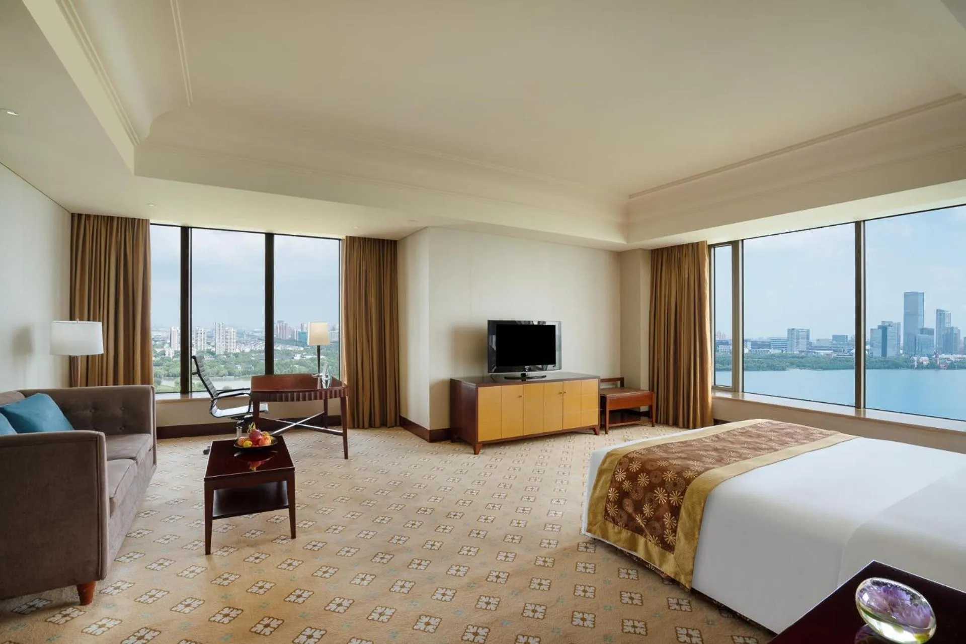Executive Suite in Kempinski Hotel Suzhou