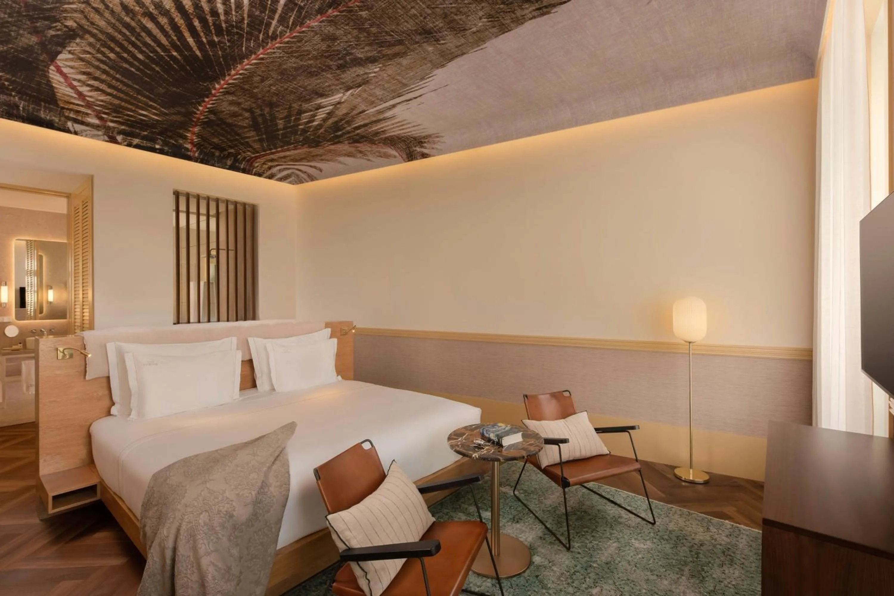 Premium Guest room with 1 King, City view - single occupancy in The Ivens, Autograph Collection