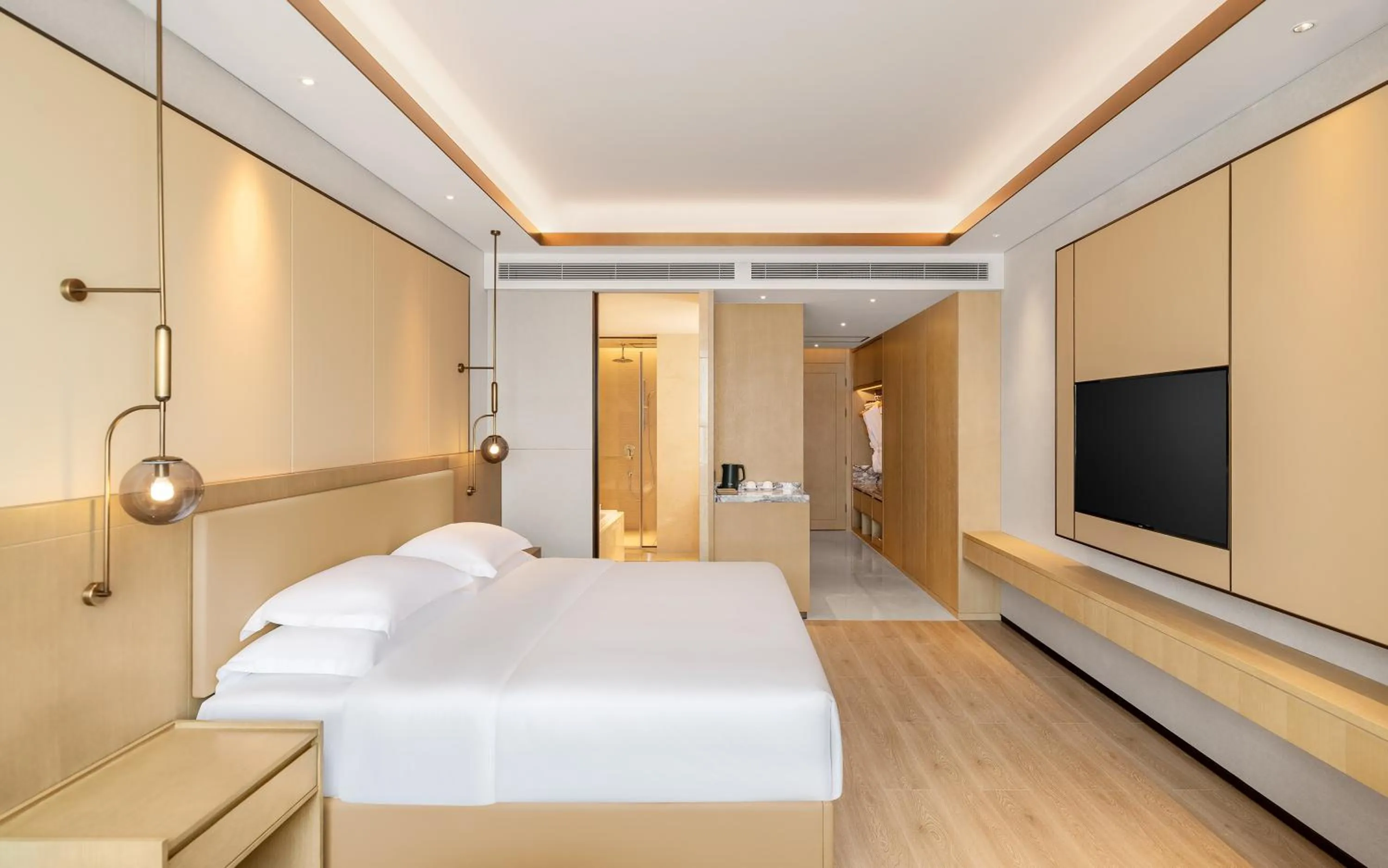 Standard King Room in Crowne Plaza Changsha Development Zone by IHG
