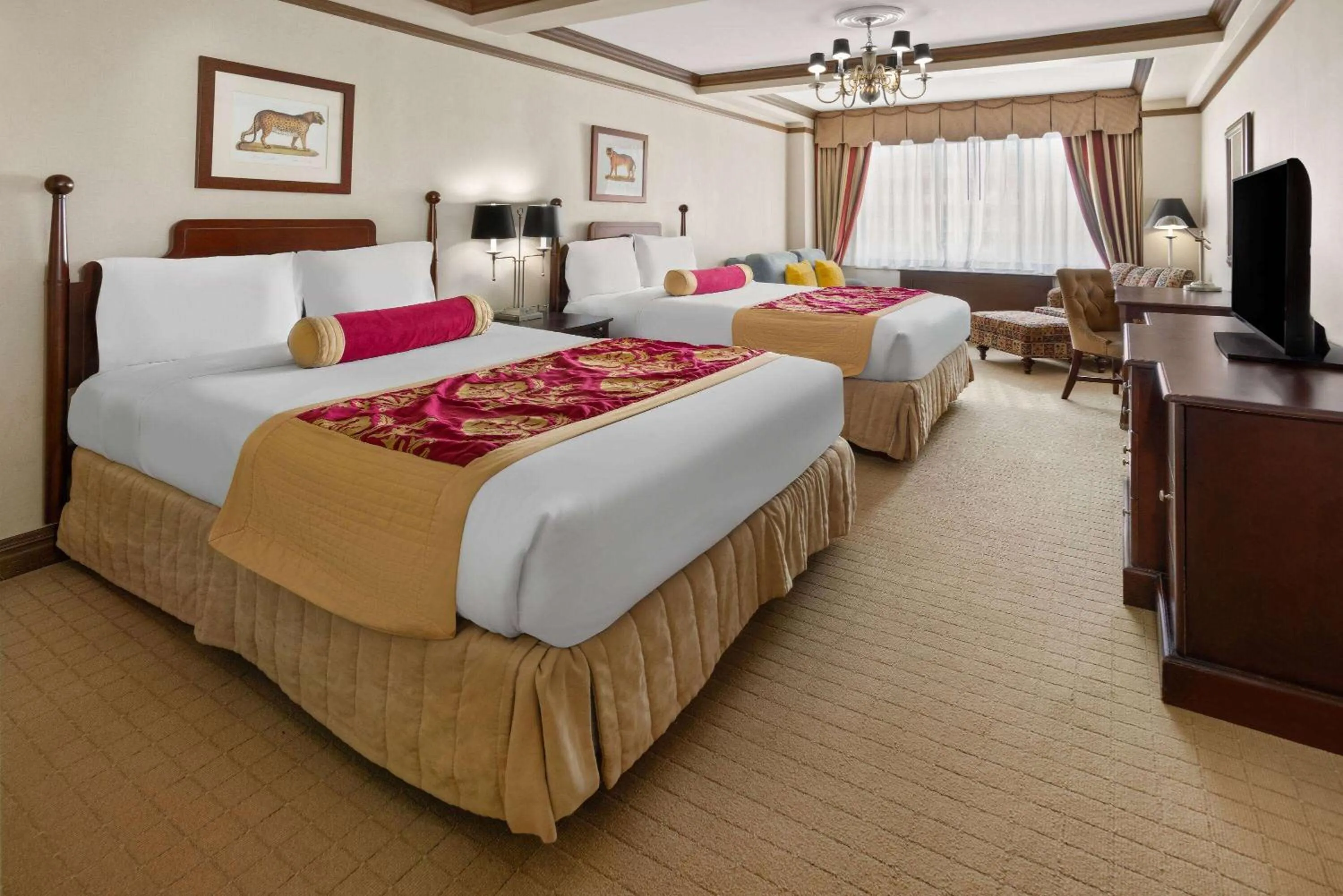 Queen Room with Two Queen Beds - Non-Smoking in The Blakely by LuxUrban
