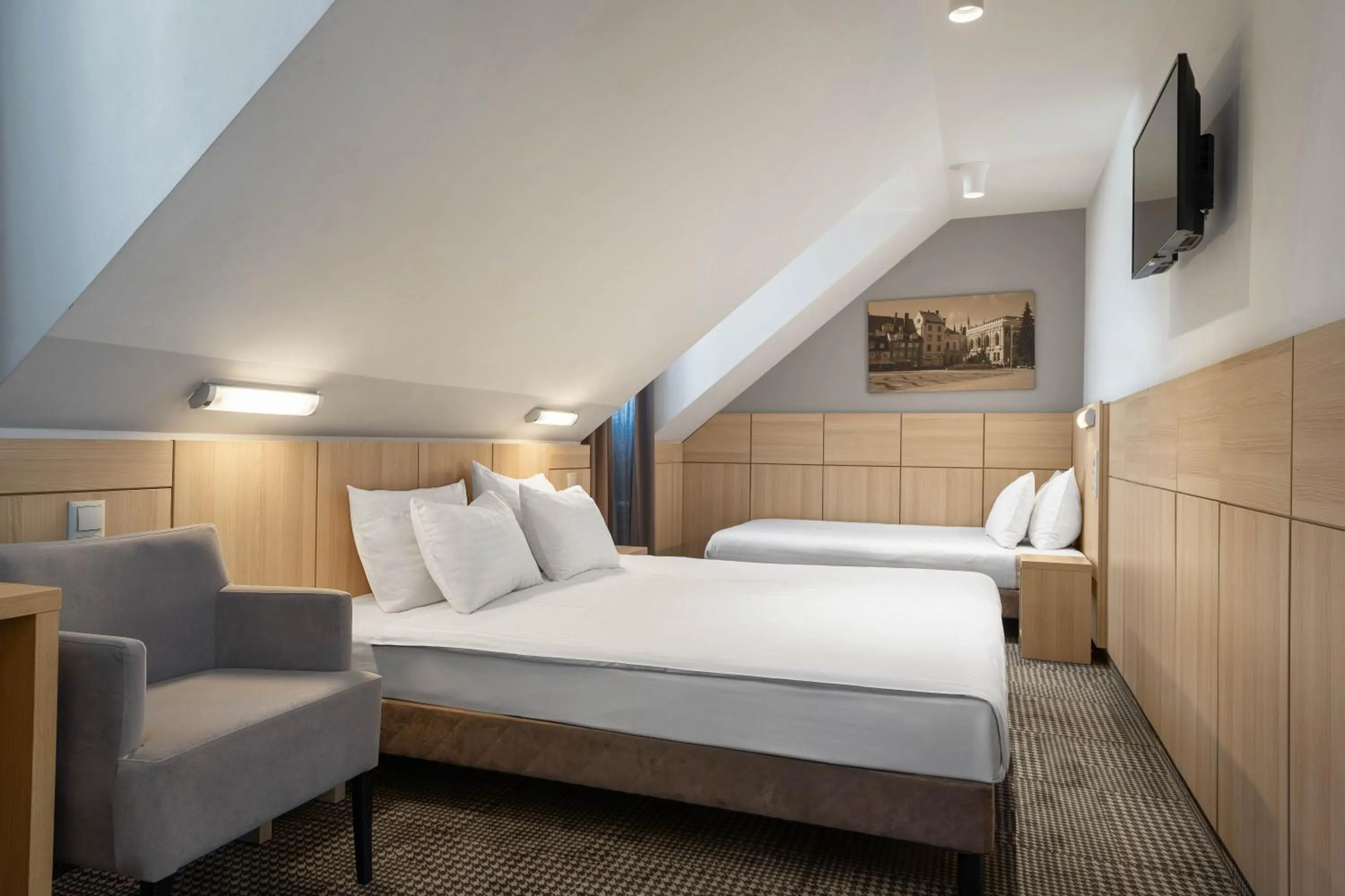 Standard Triple Room in Wellton Centrum Hotel & SPA