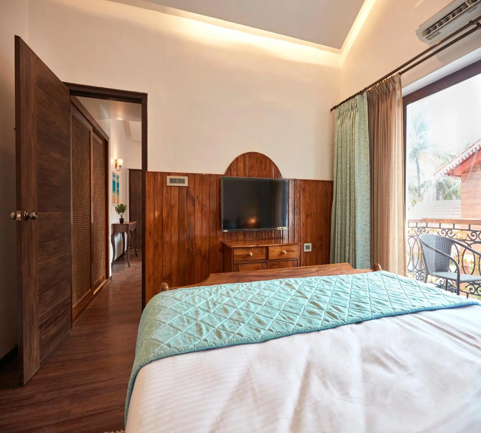 Family Suite in Sea Queen Beach Resort & Spa