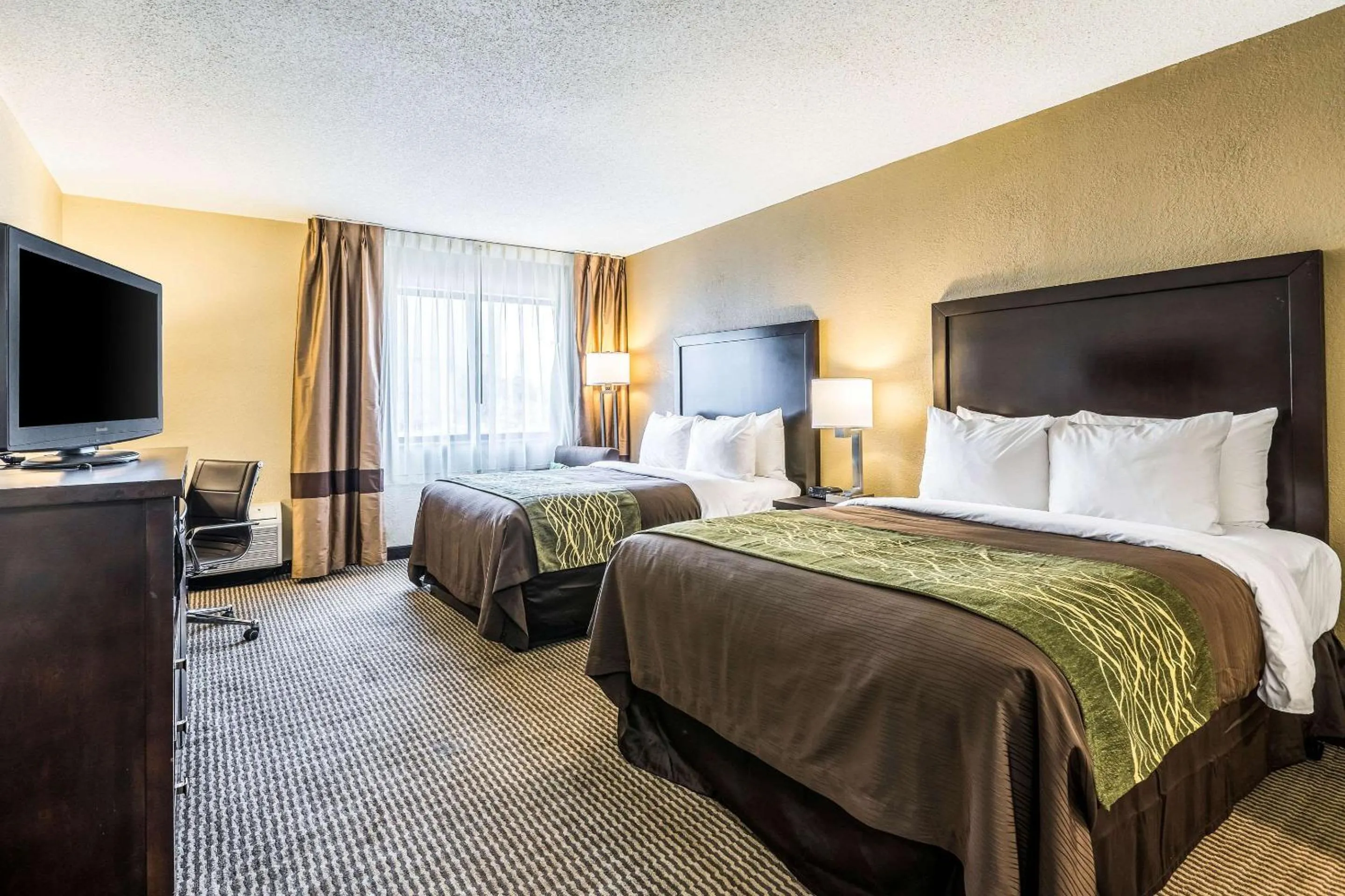 Double Room with Two Double Beds - Non-Smoking in Comfort Inn Detroit Downtown