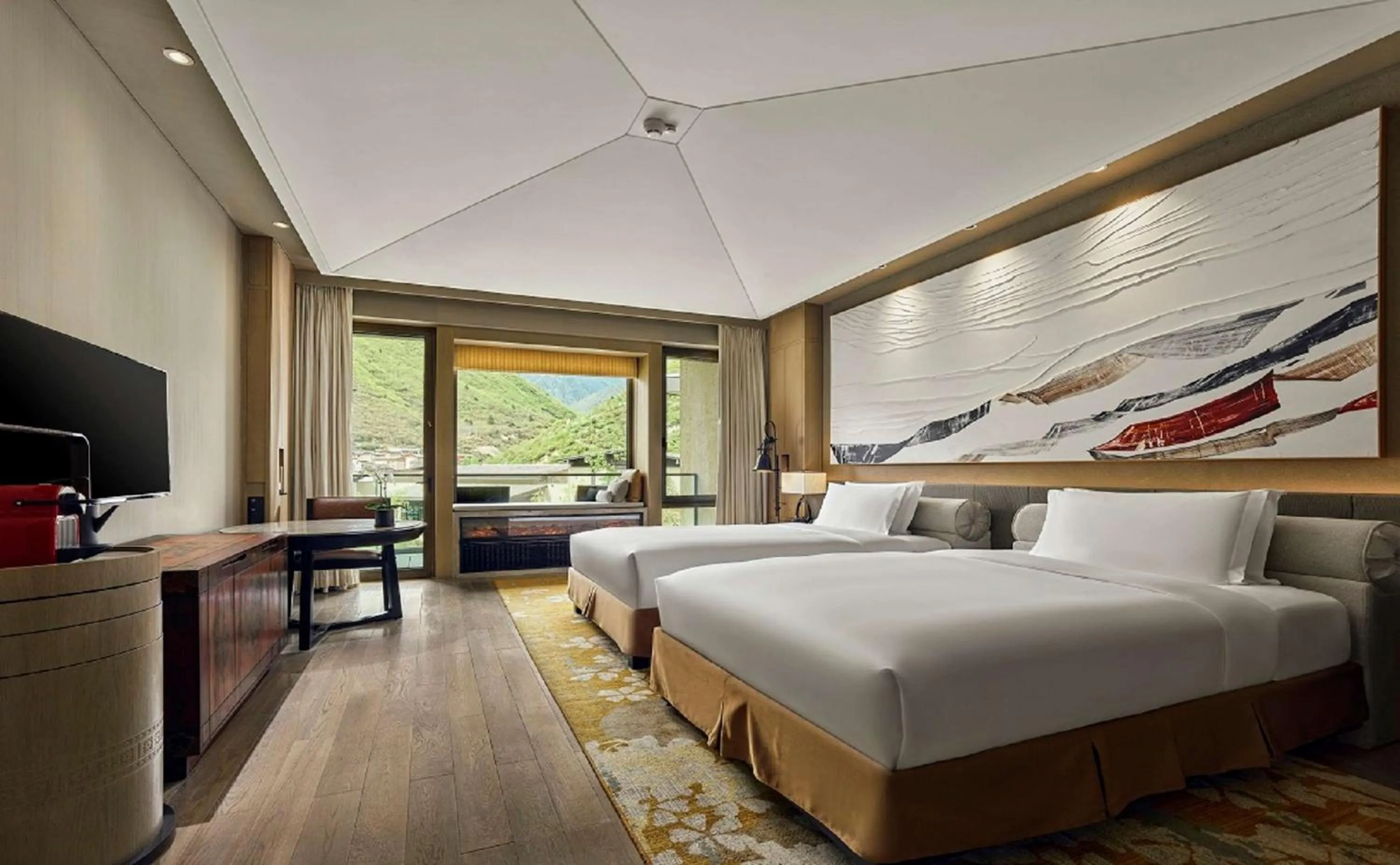 Deluxe Twin Room with Lake View in Conrad Jiuzhaigou