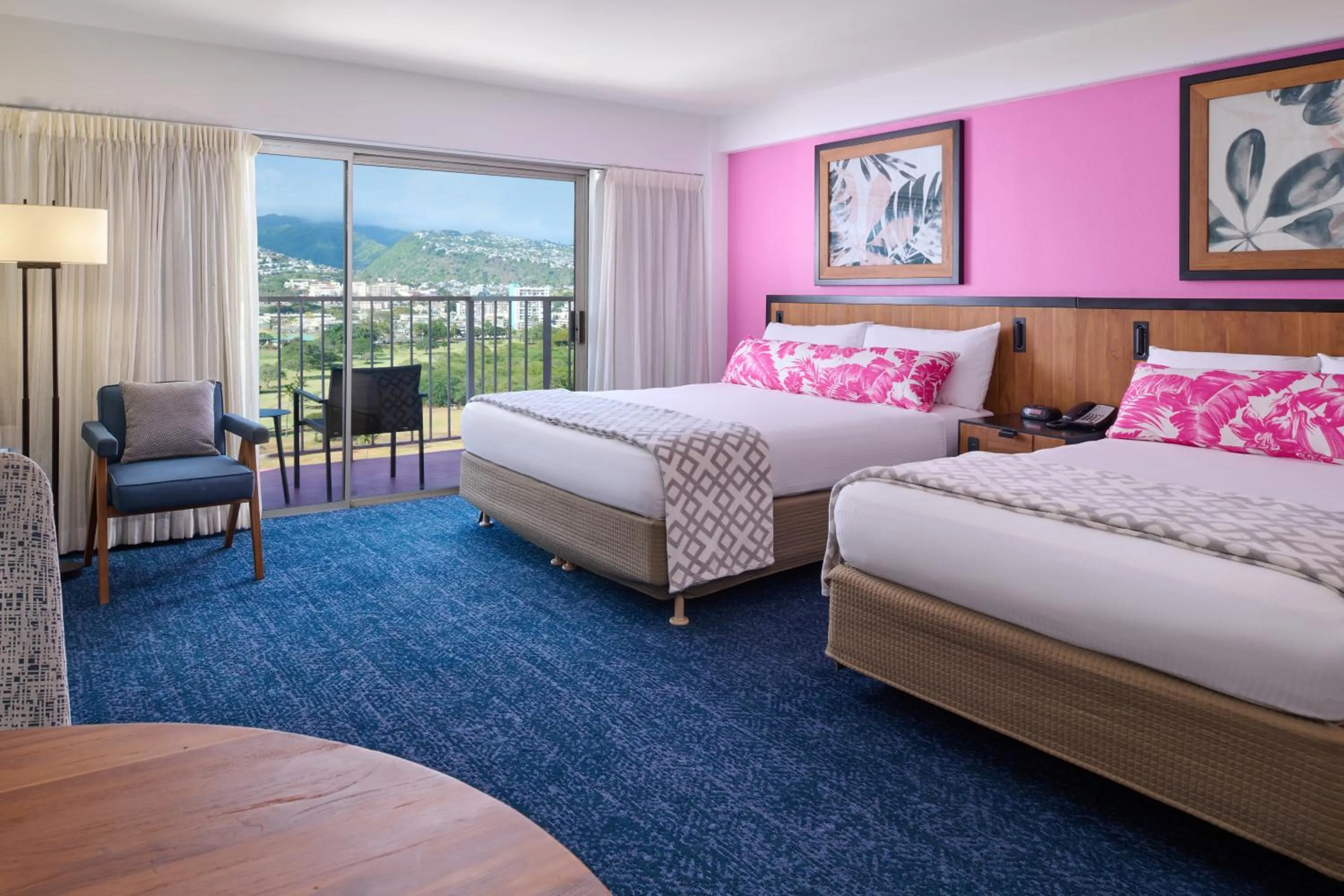 Deluxe King Studio with Kitchen in Ilima Hotel