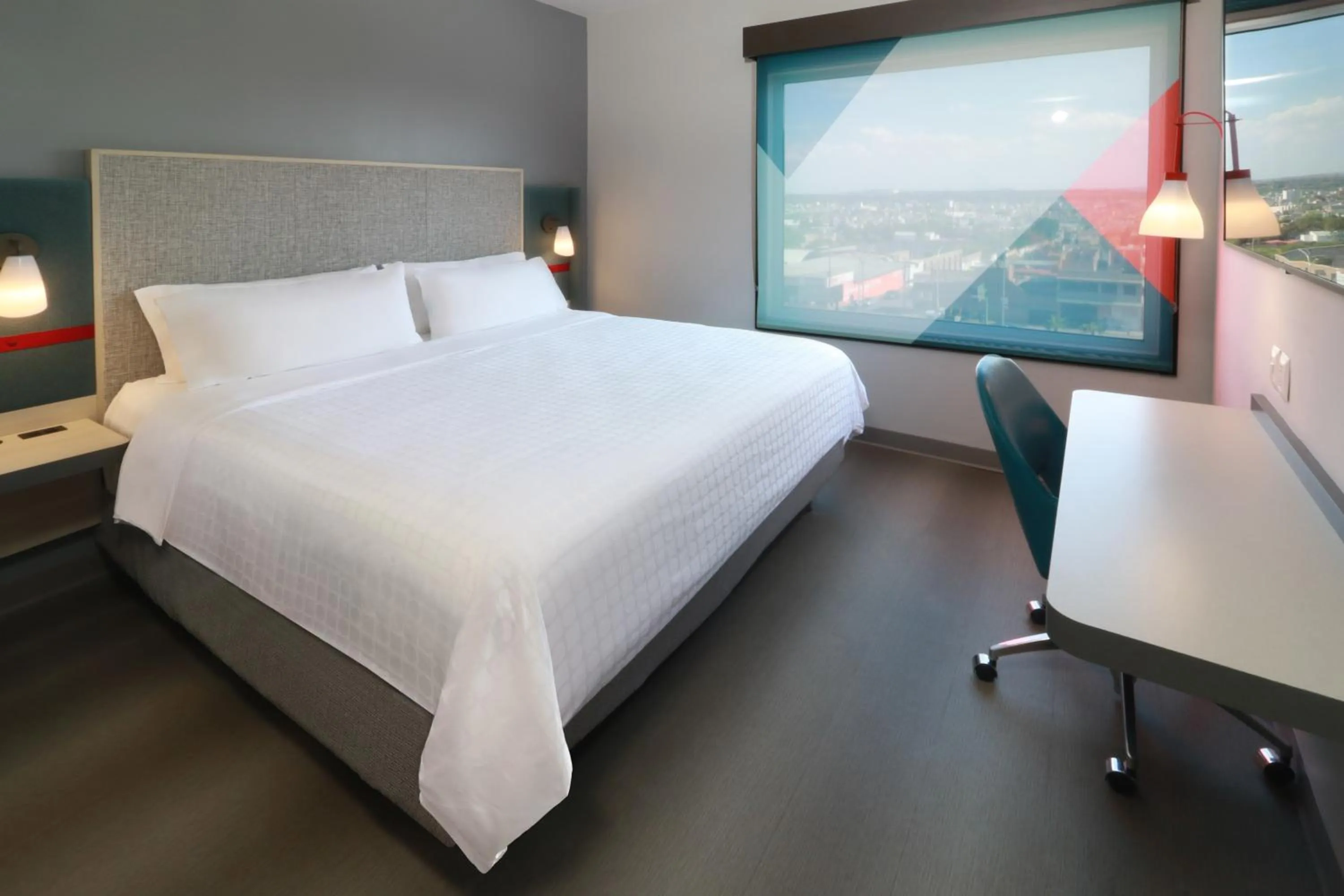 Standard King Room in avid hotels - Tijuana - Otay by IHG