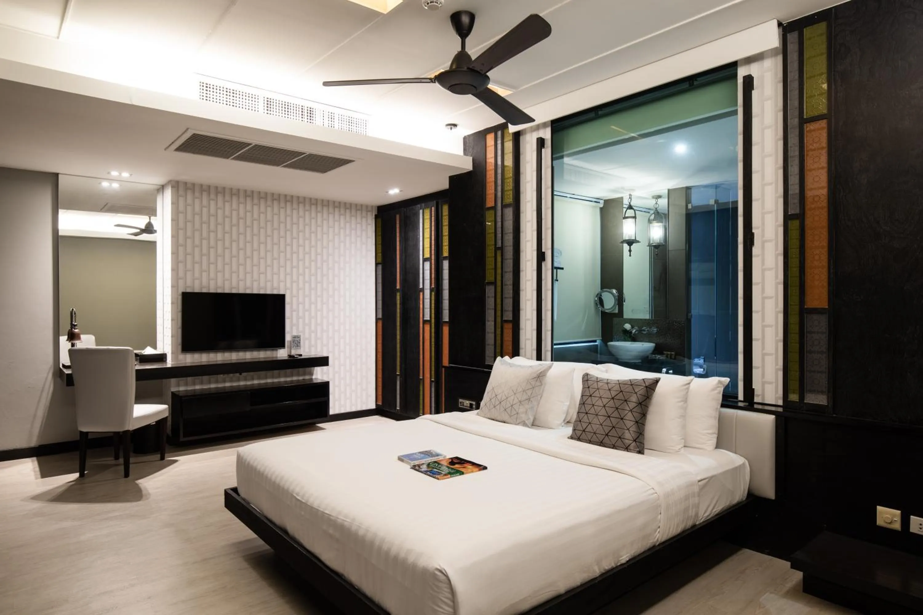 Two Bedroom Premier in De Chai Oriental Nimman - SHA Plus