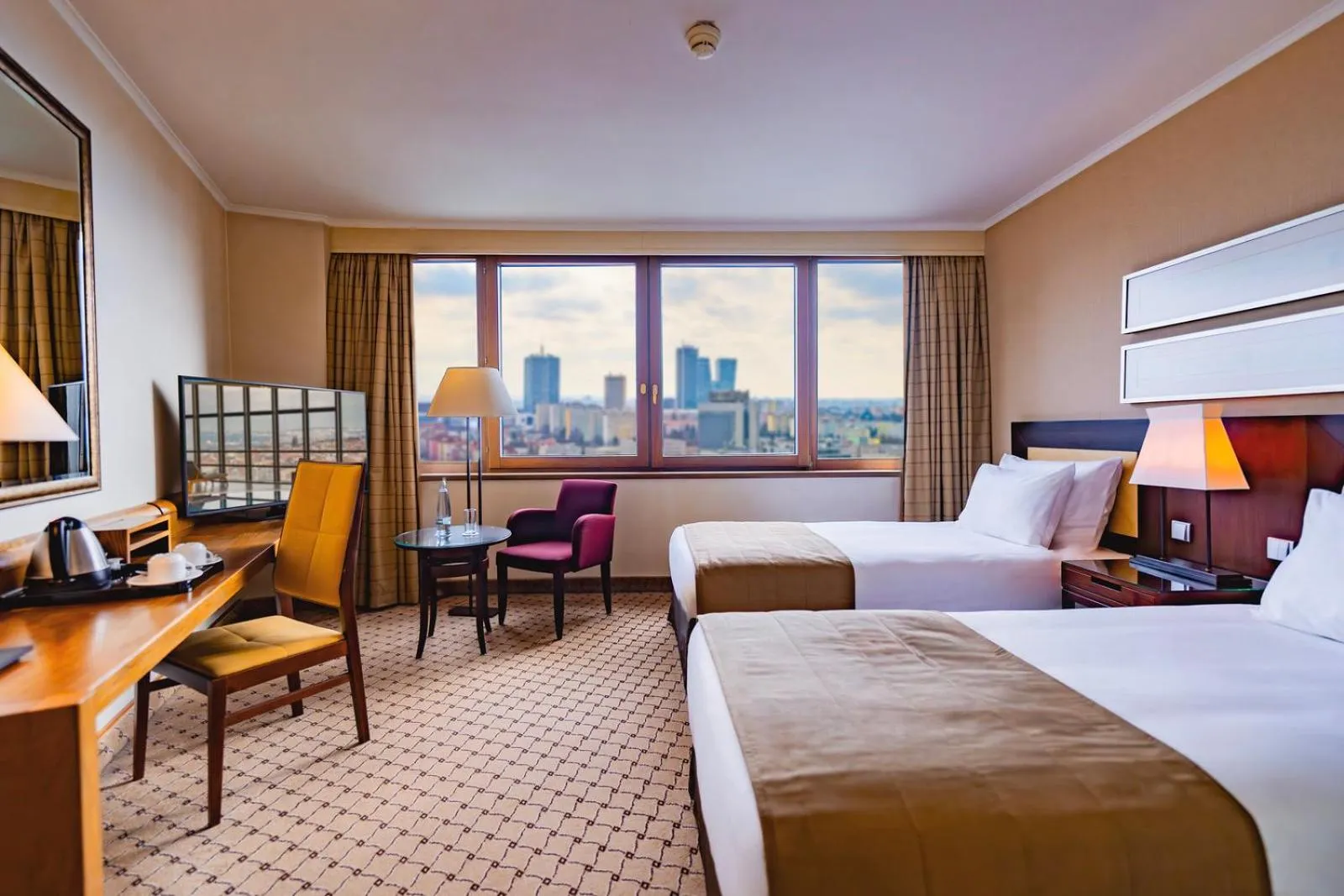 Executive Room with Panoramic City View & Executive Lounge Access in Grand Hotel Prague Towers - Czech Leading Hotels