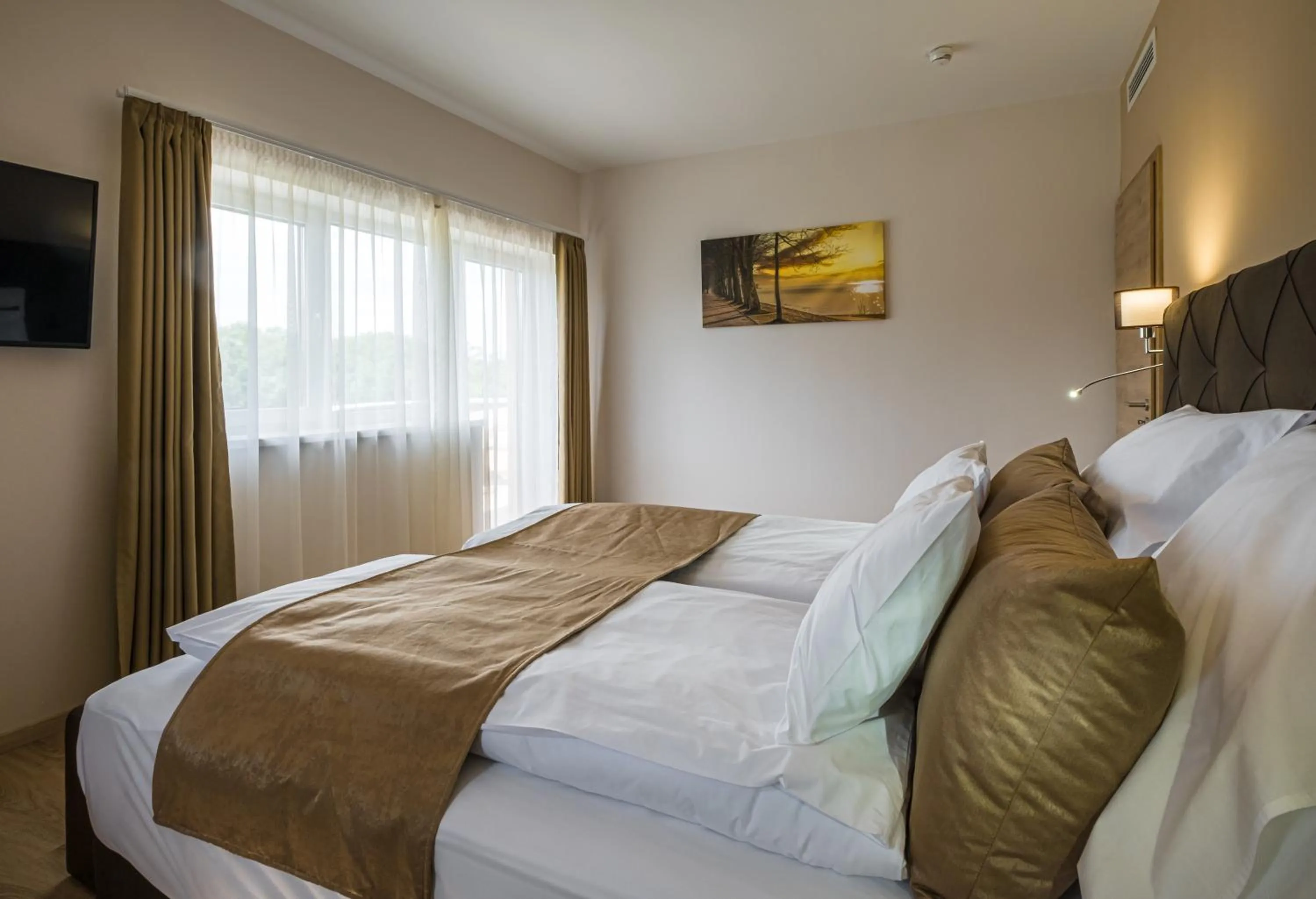 Deluxe Suite in Kistücsök Food & Room