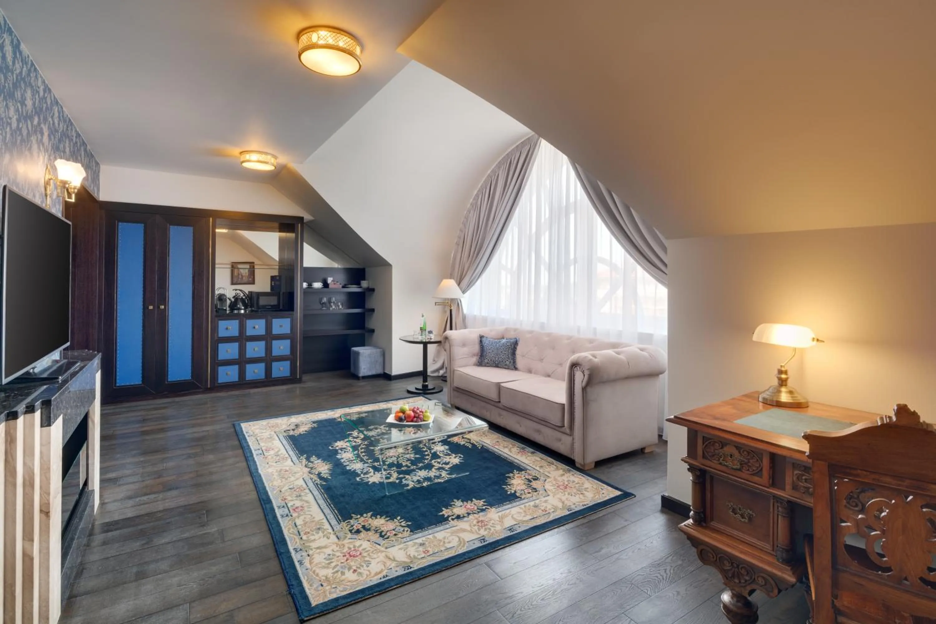 Senior Suite in Hotel Savoy Prague