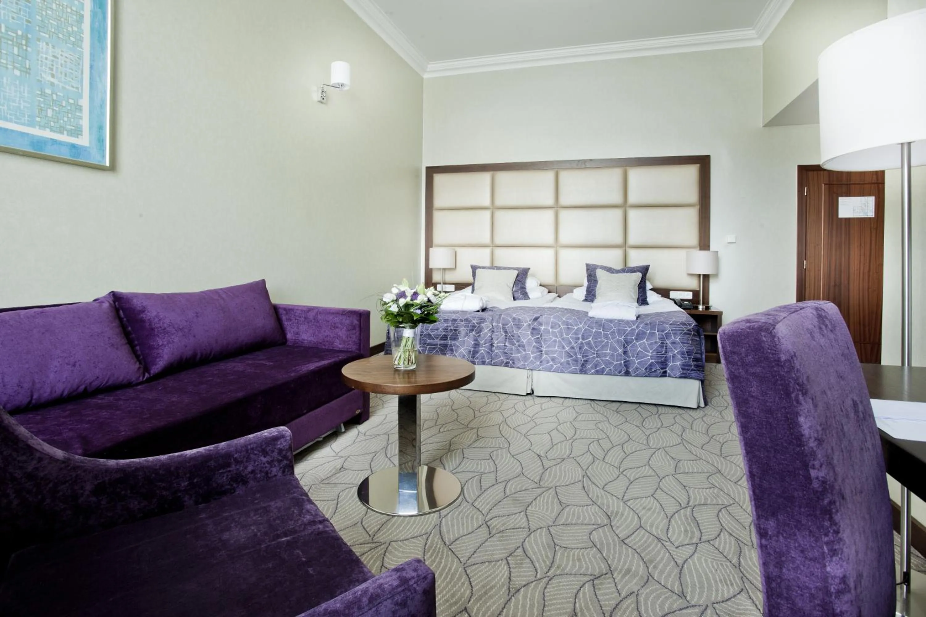 Boutique Suite with Spa Access in Kosher Hotel King David Prague
