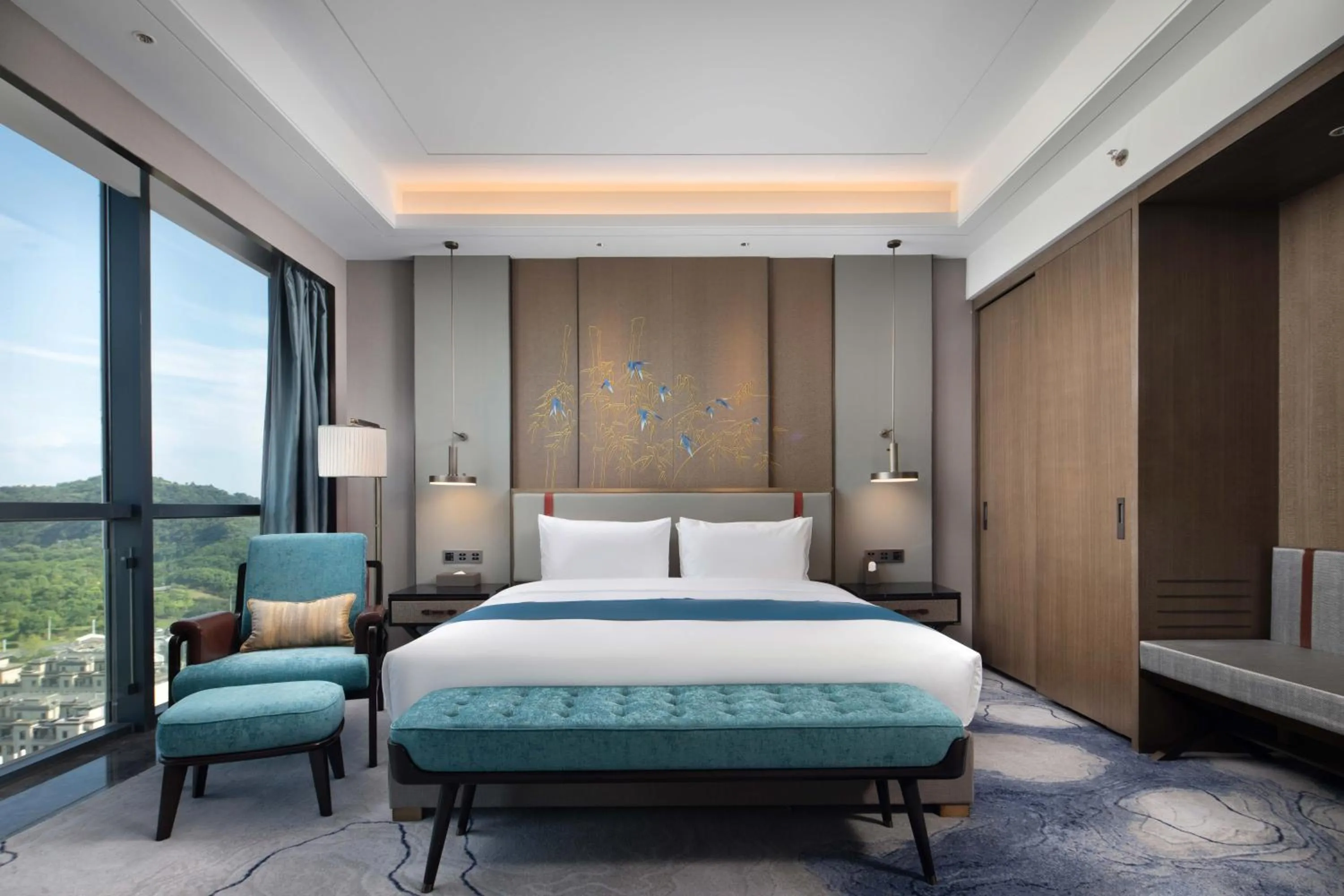 Executive City View 1 King Bed Room in Wyndham Changzhou Liyang
