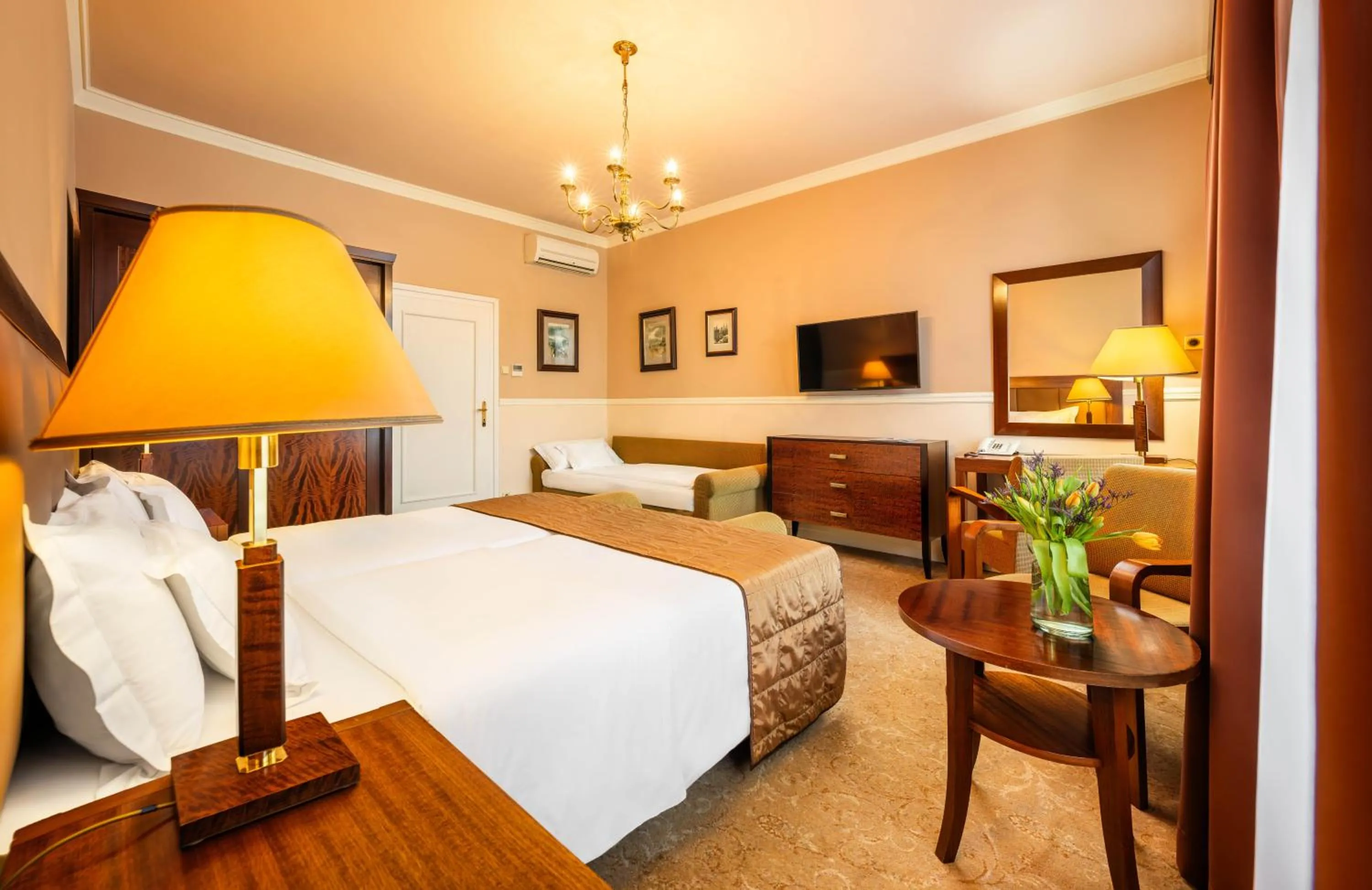 Triple Room in Esplanade Hotel Prague