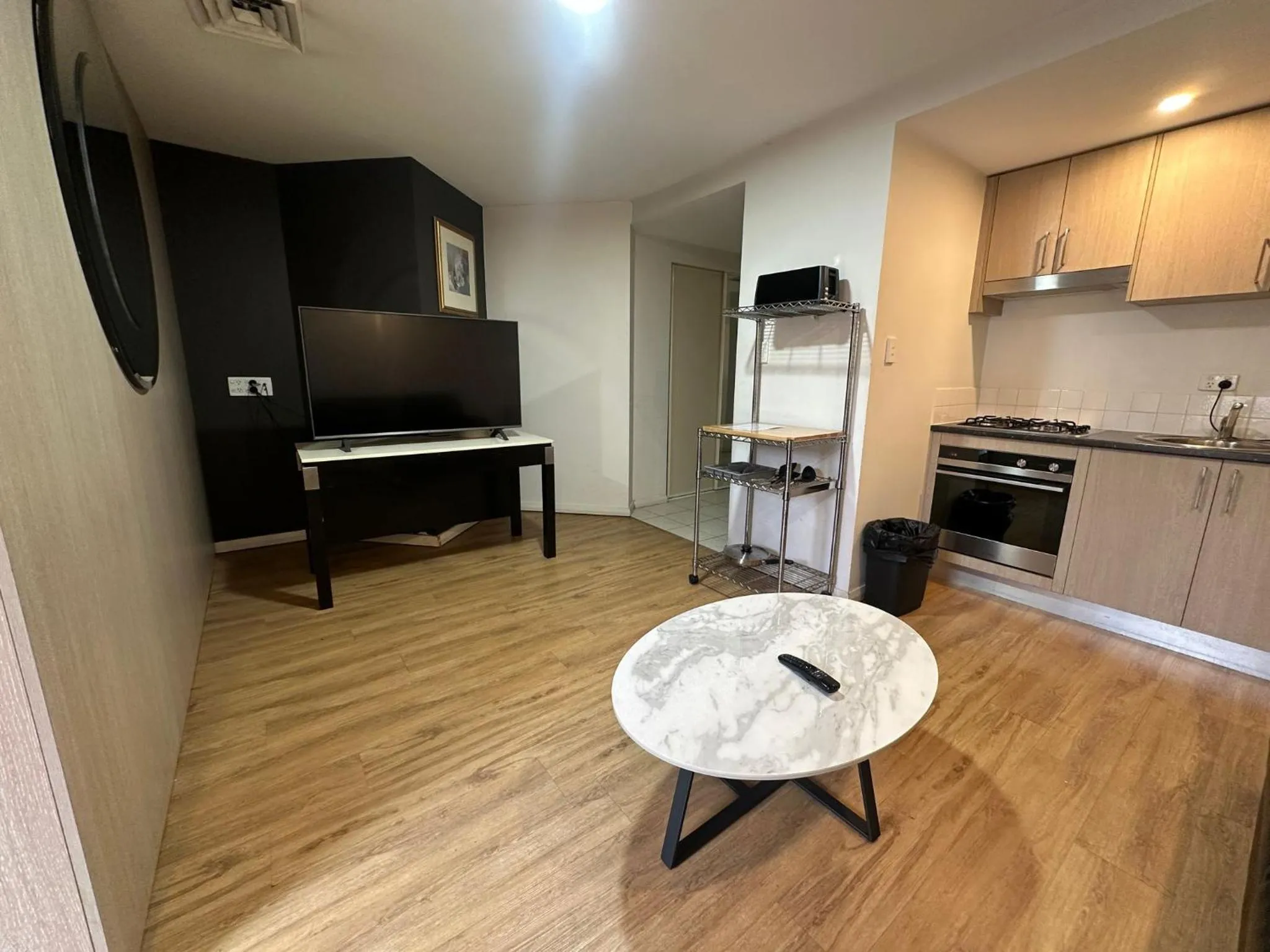One-Bedroom Apartment in Boulevard on Beaumont