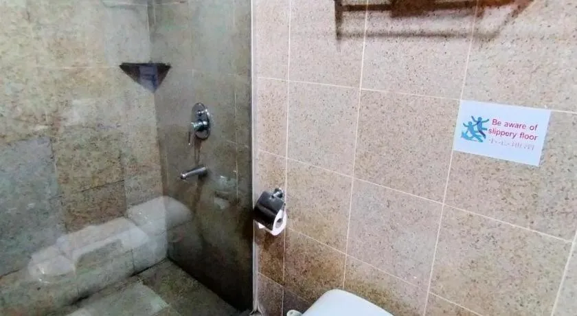 Deluxe King Room in TD Plaza Hotel