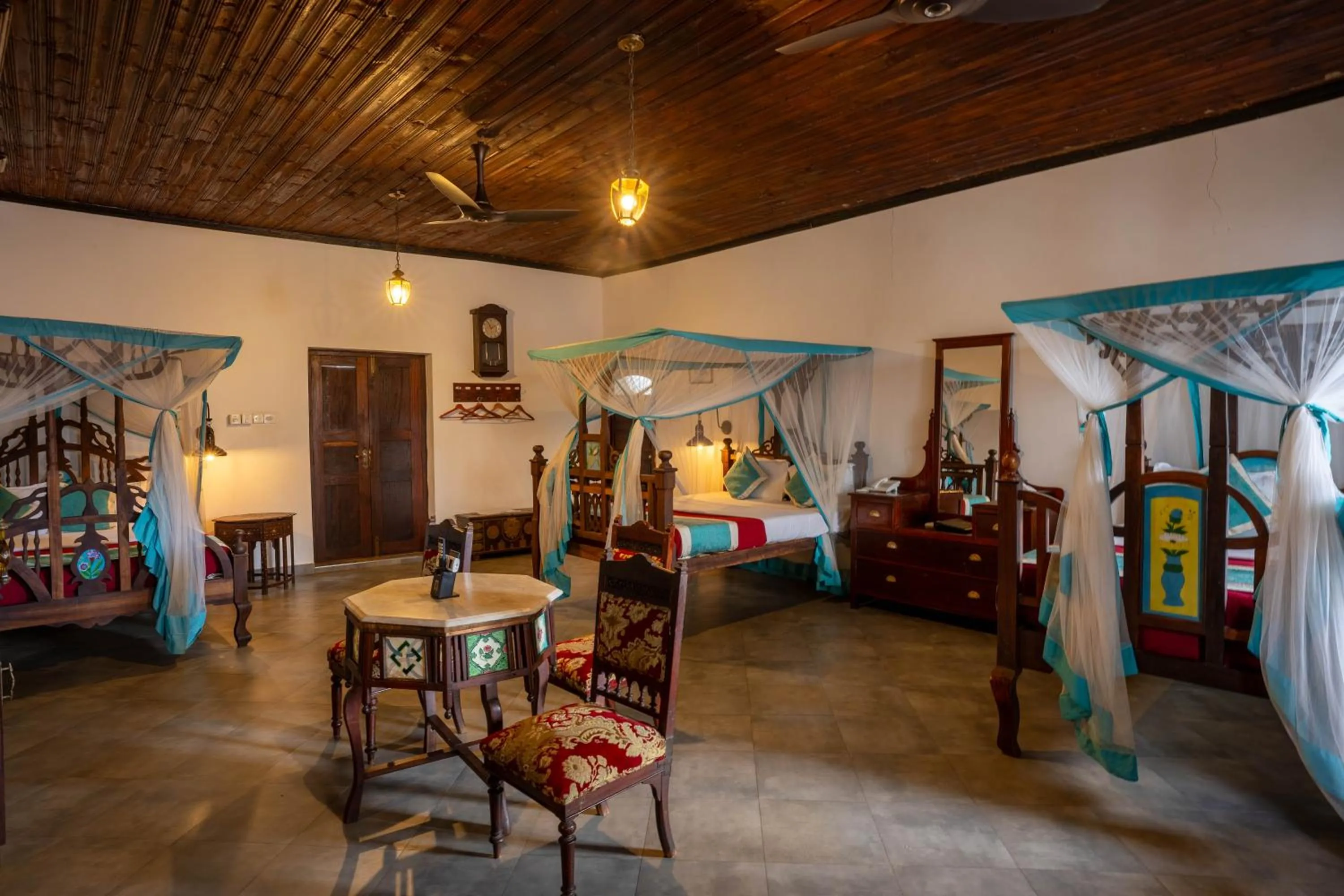 Triple Room with City View in Dhow Palace Hotel