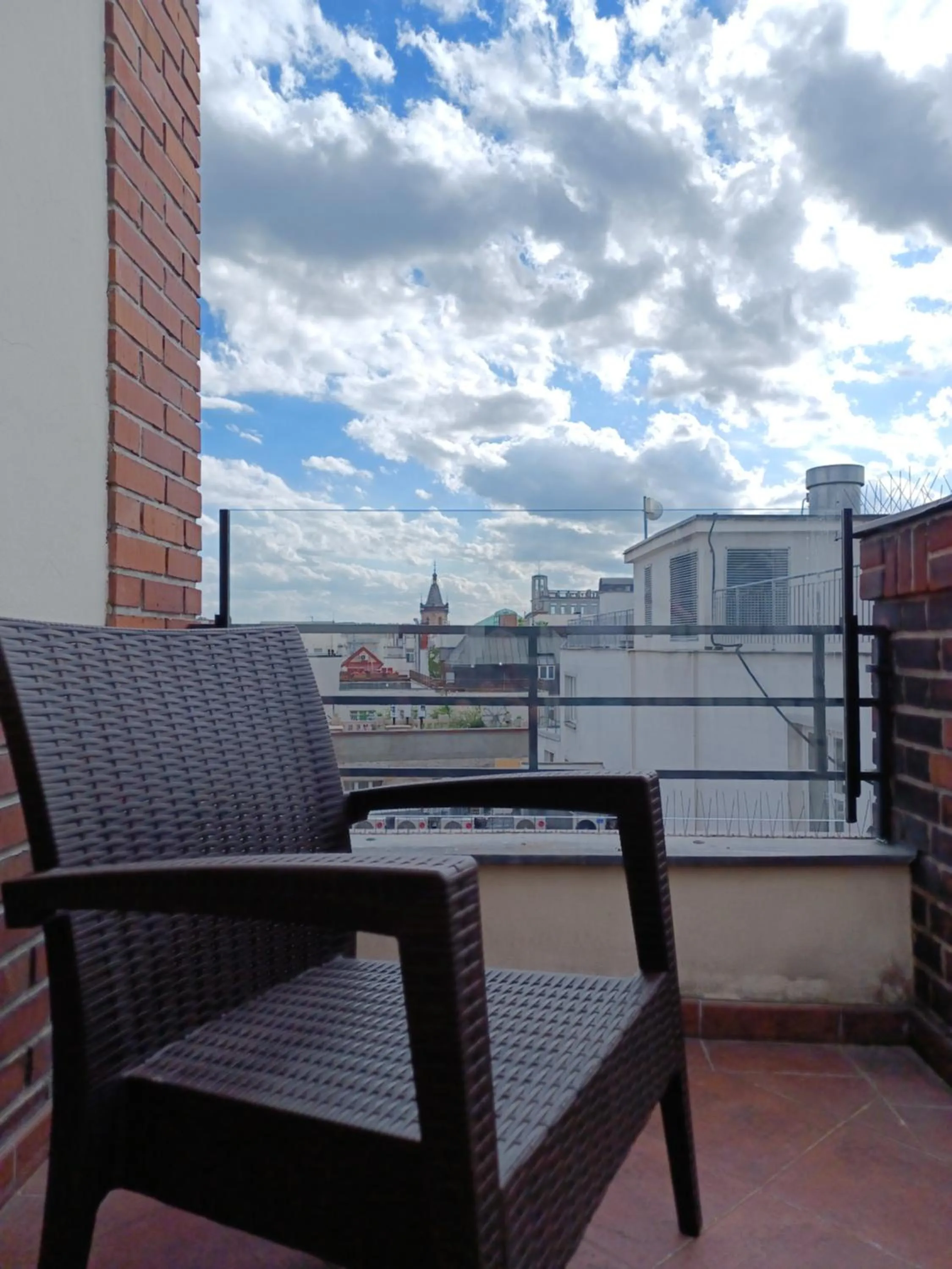 Double or Twin Room with Terrace in EA Hotel Rokoko