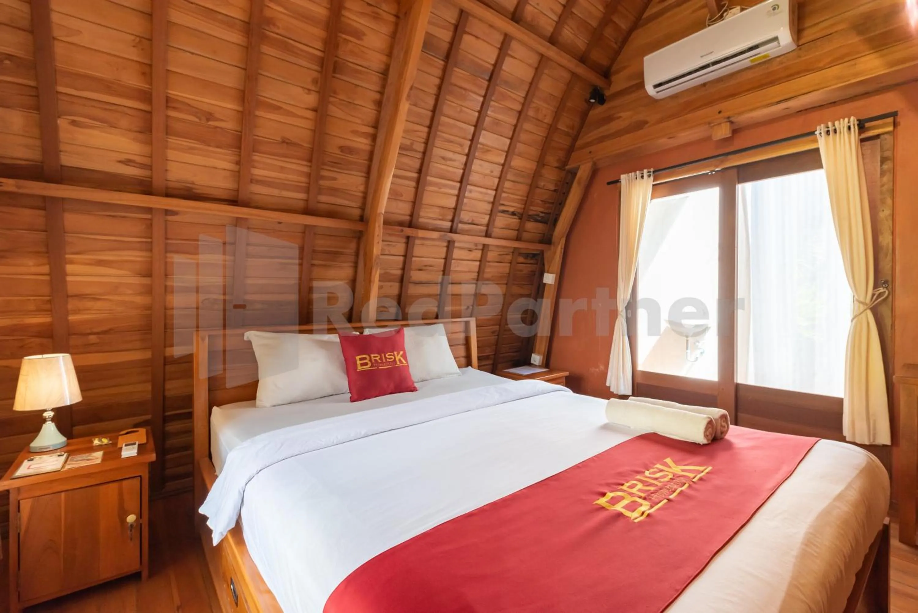 Deluxe Room in Brisk Homestay Uluwatu RedPartner