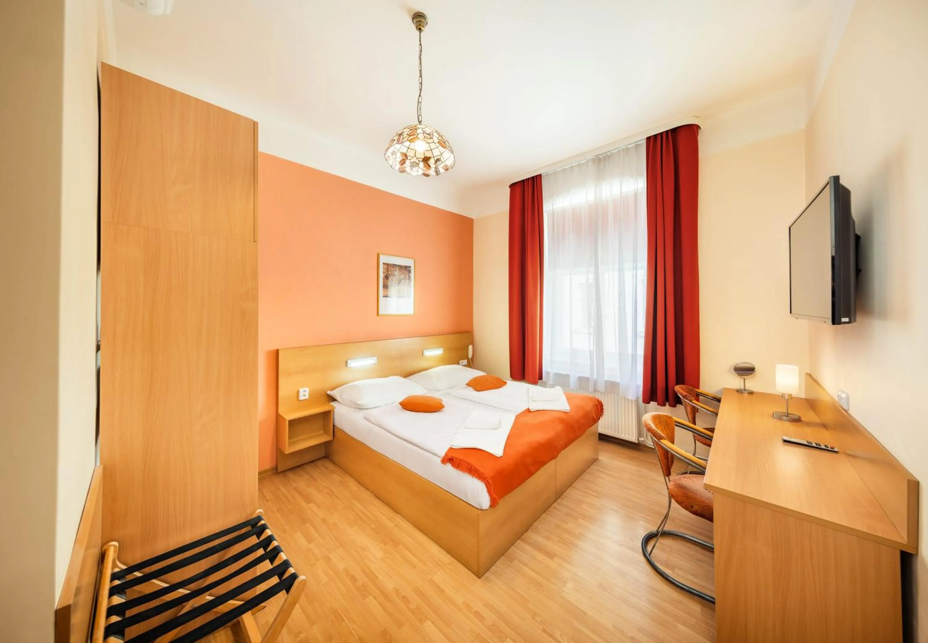Double or Twin Room in Hotel Golden City Garni