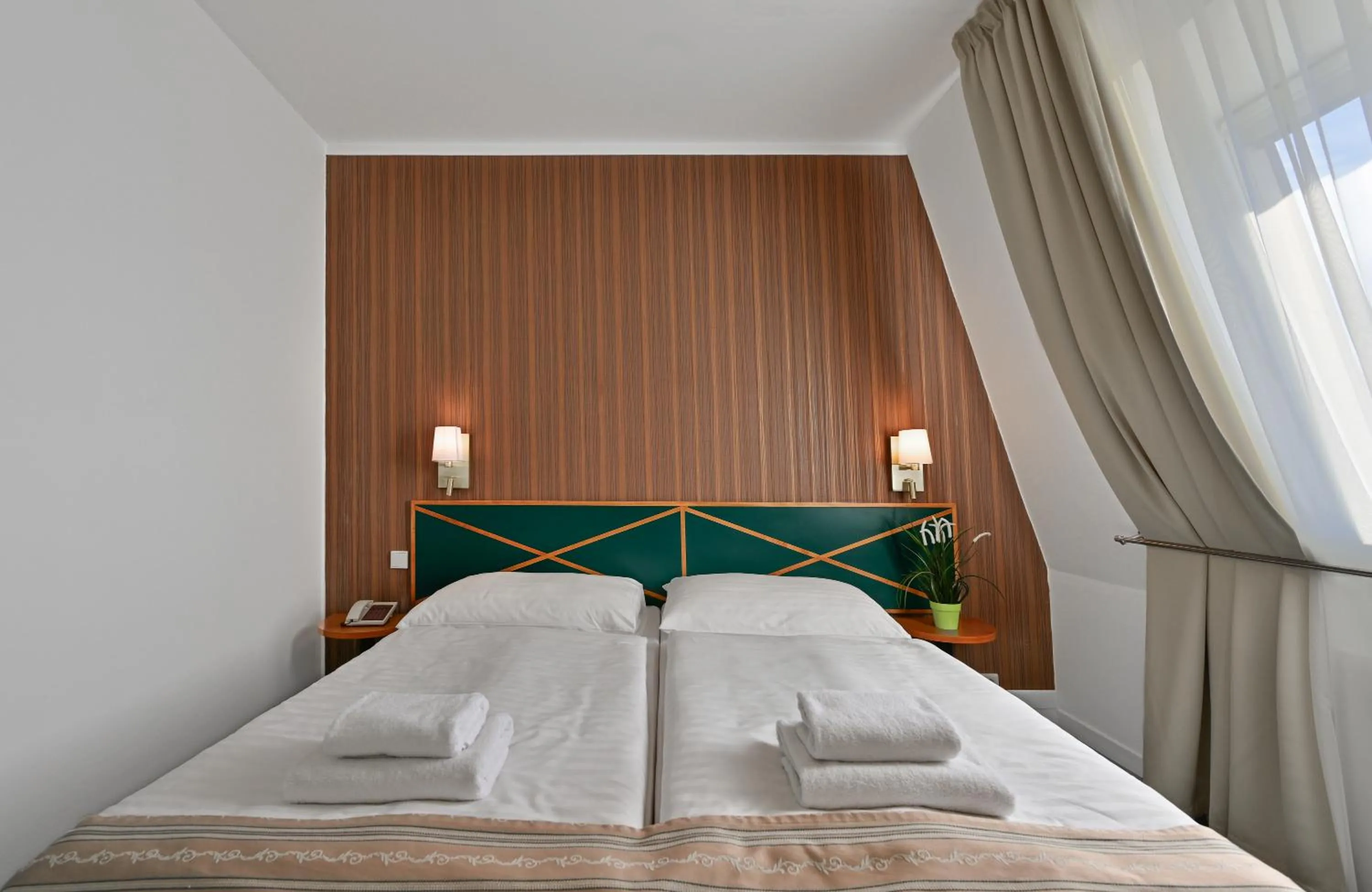 One-Bedroom Apartment in Hotel Malá Strana