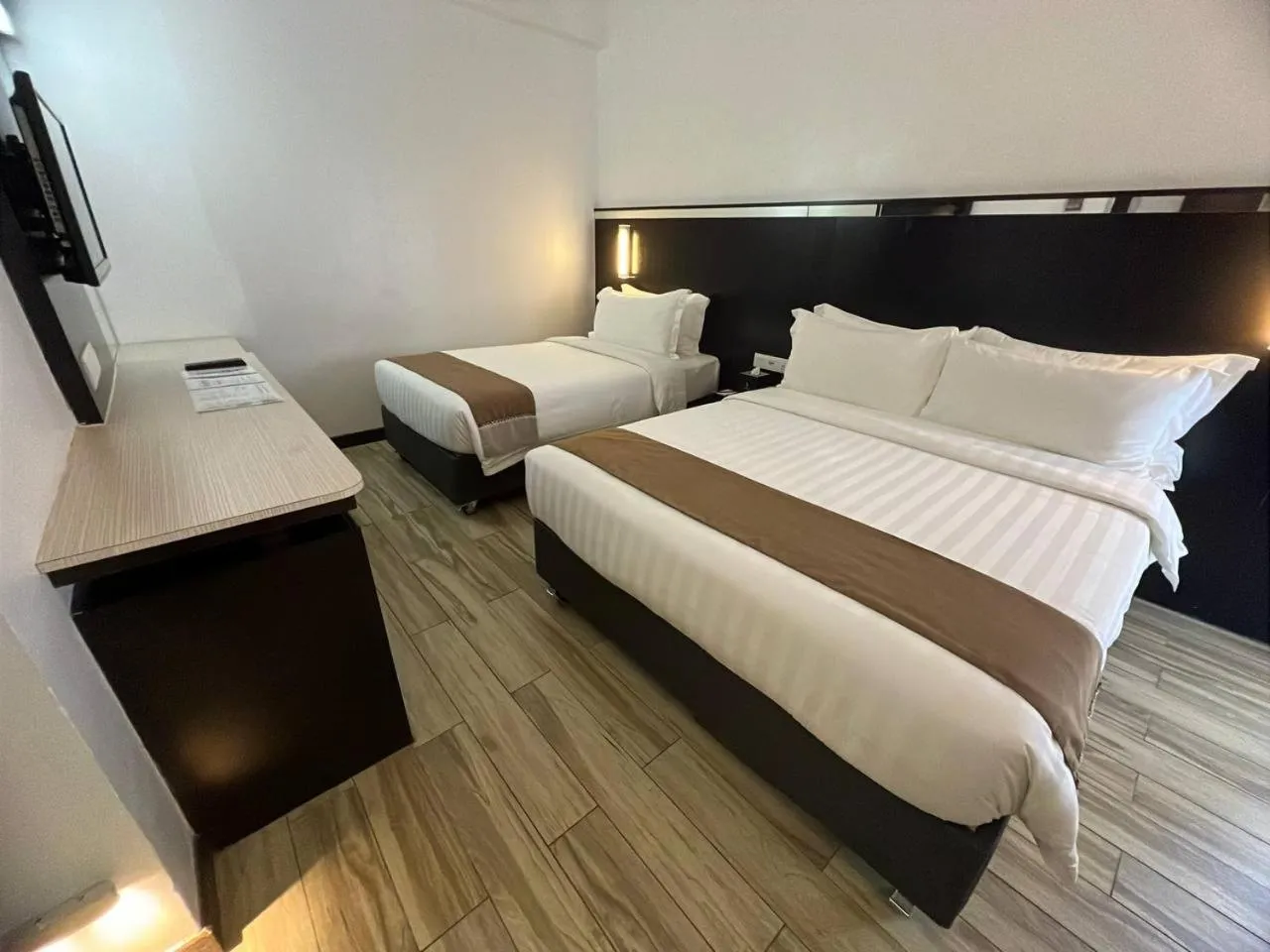 Standard Triple Room - No Window in Dreamtel Kota Kinabalu