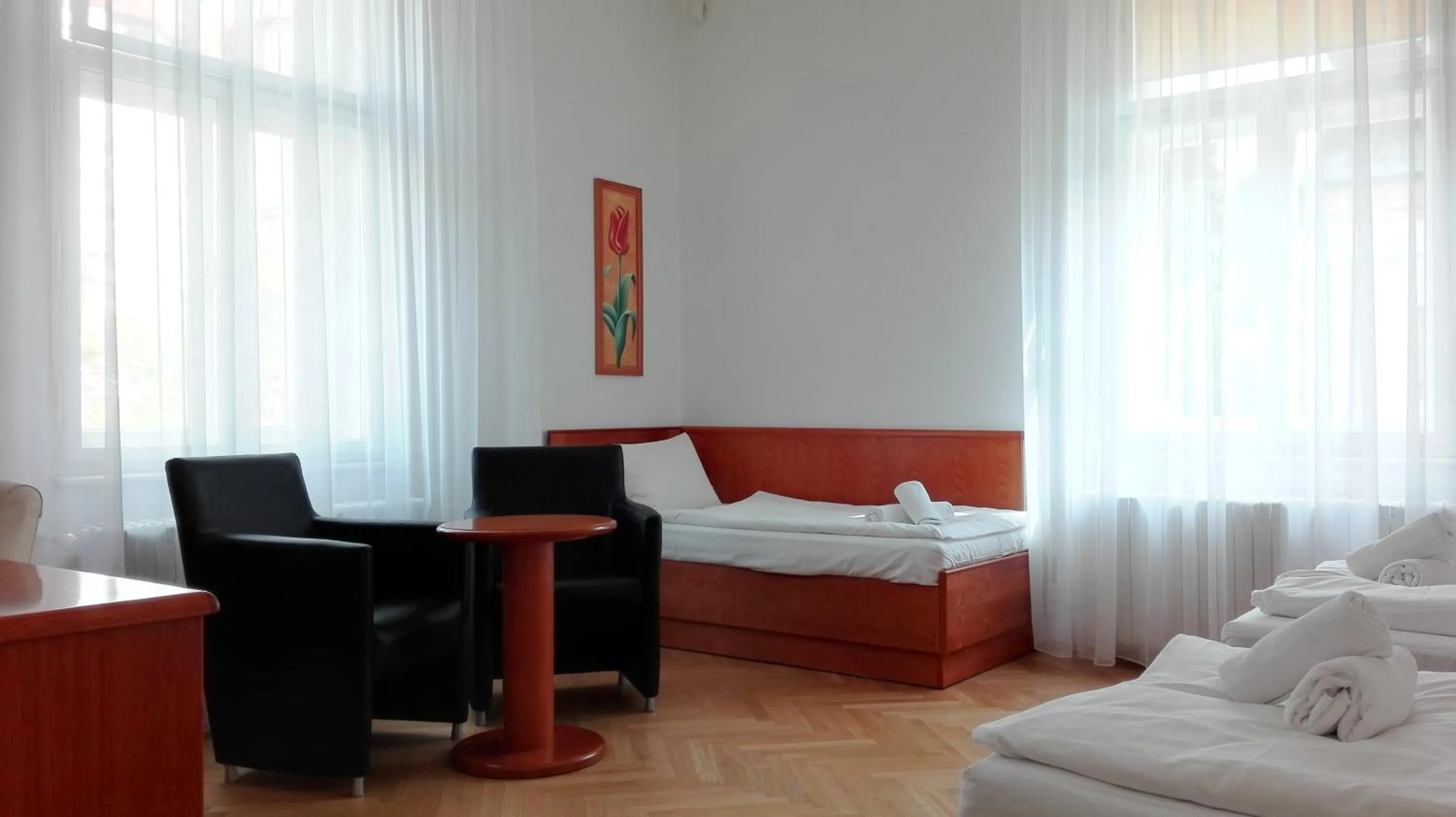 Three-Bedroom Suite in Pension Jana - Domov Mládeže