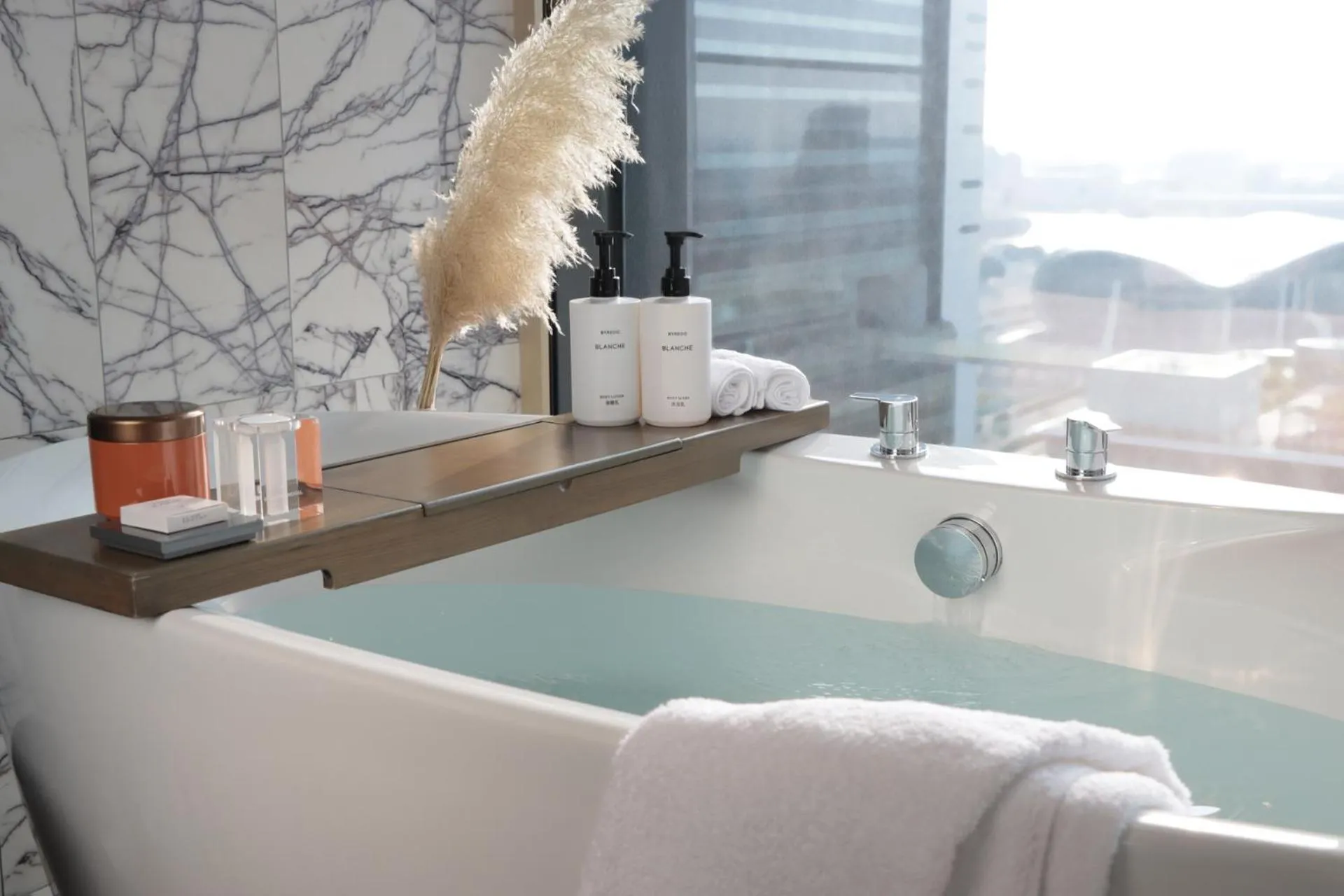 Classic Room in InterContinental Kaohsiung by IHG