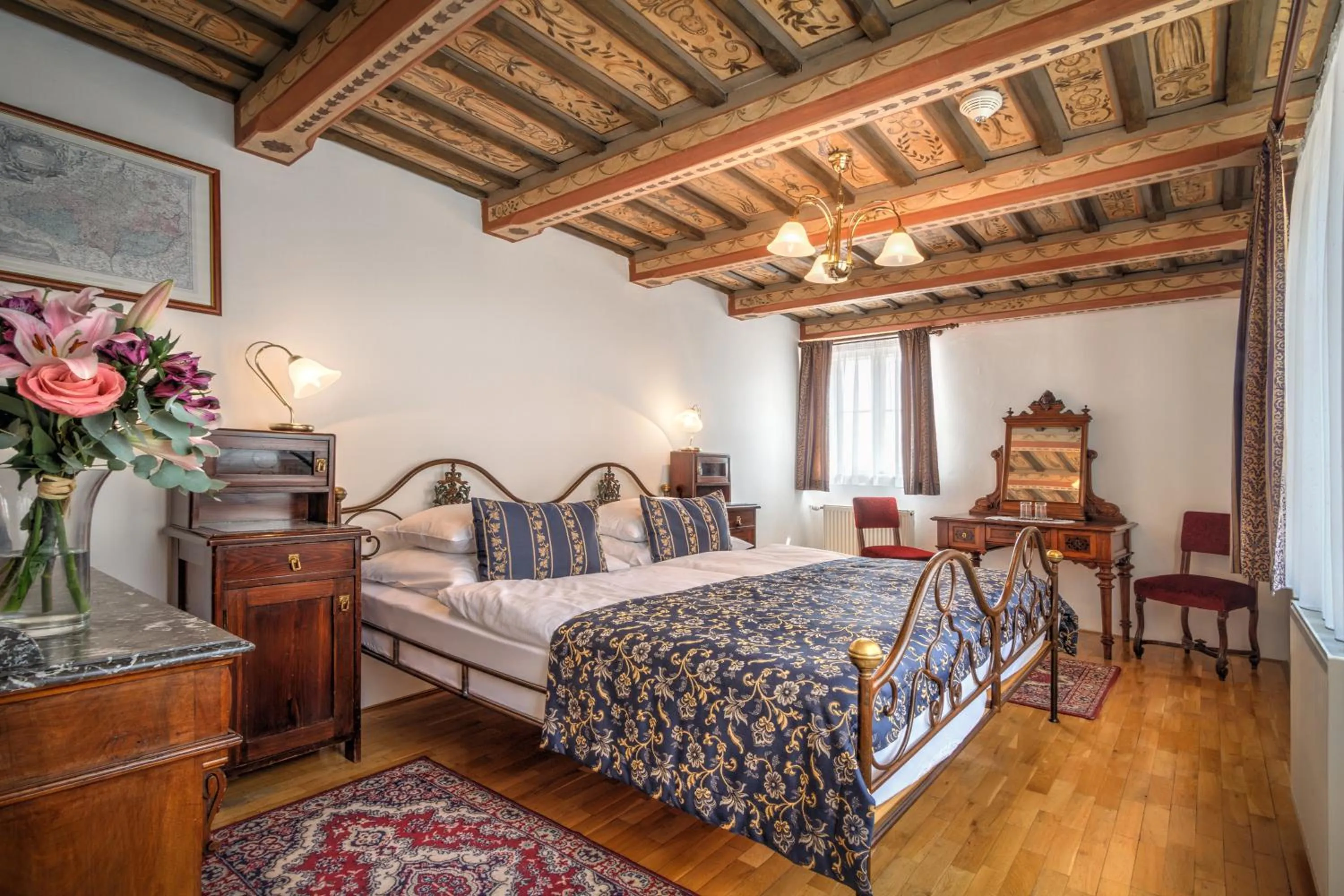 Double Room in Red Lion Hotel