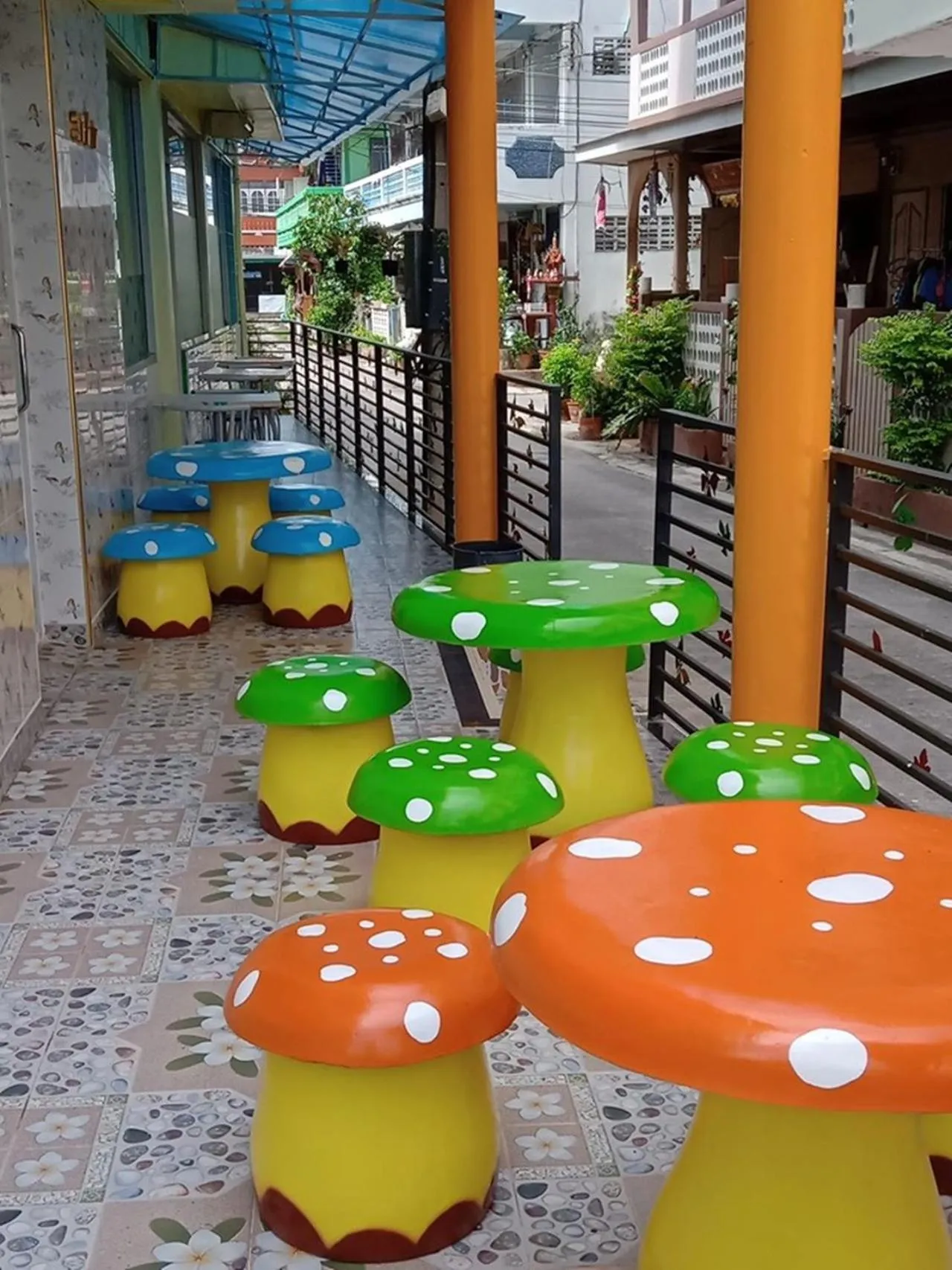 Deluxe Twin Room in Natcha Place TU Rangsit