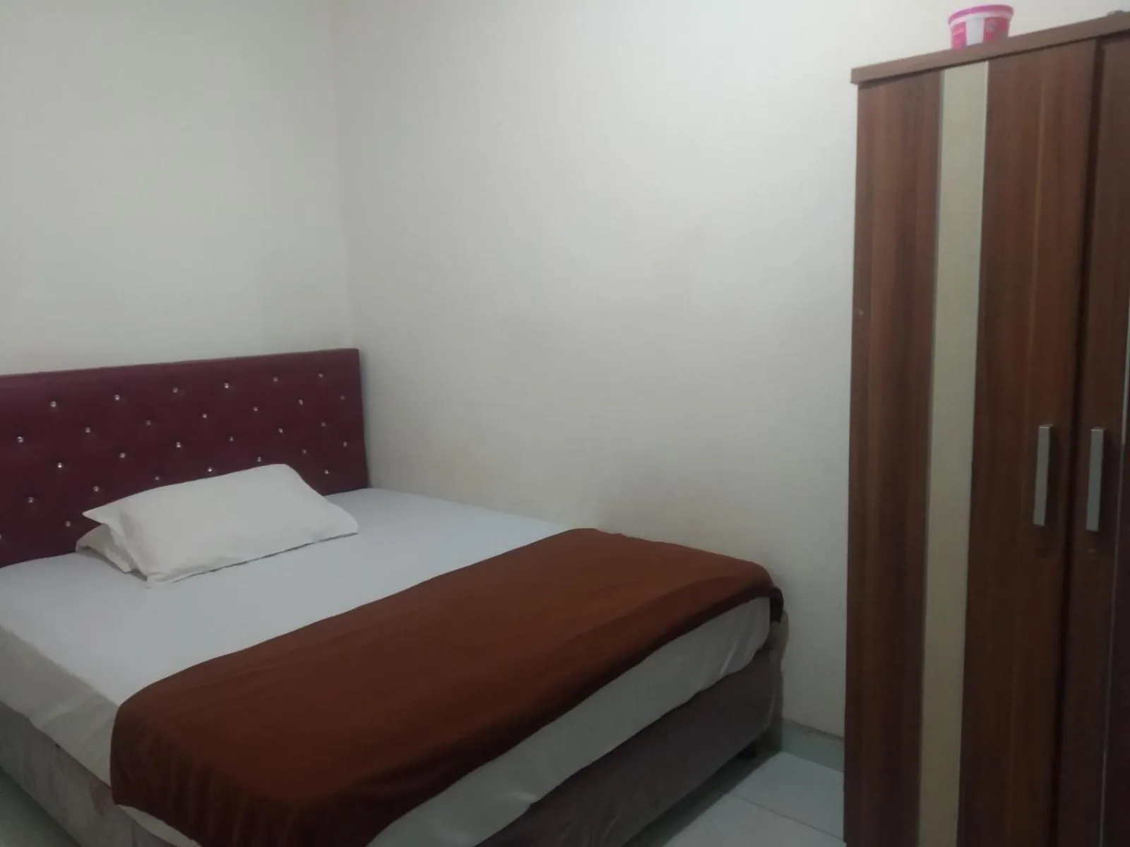 Single Room - single occupancy in Modern indekos Cilegon Syariah Near Hospital Krakatau Medika Redpartner