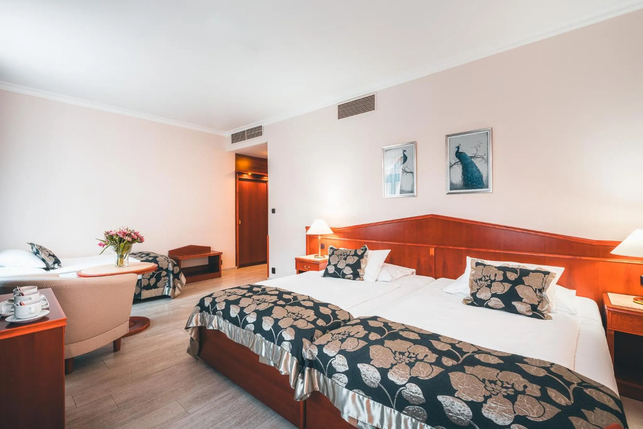 Triple Room in Carlton