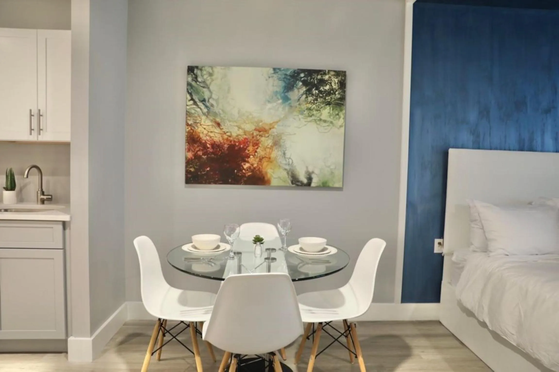 Deluxe Queen Suite with Two Queen Beds, Non-Smoking in Global Luxury Suites at The Arches