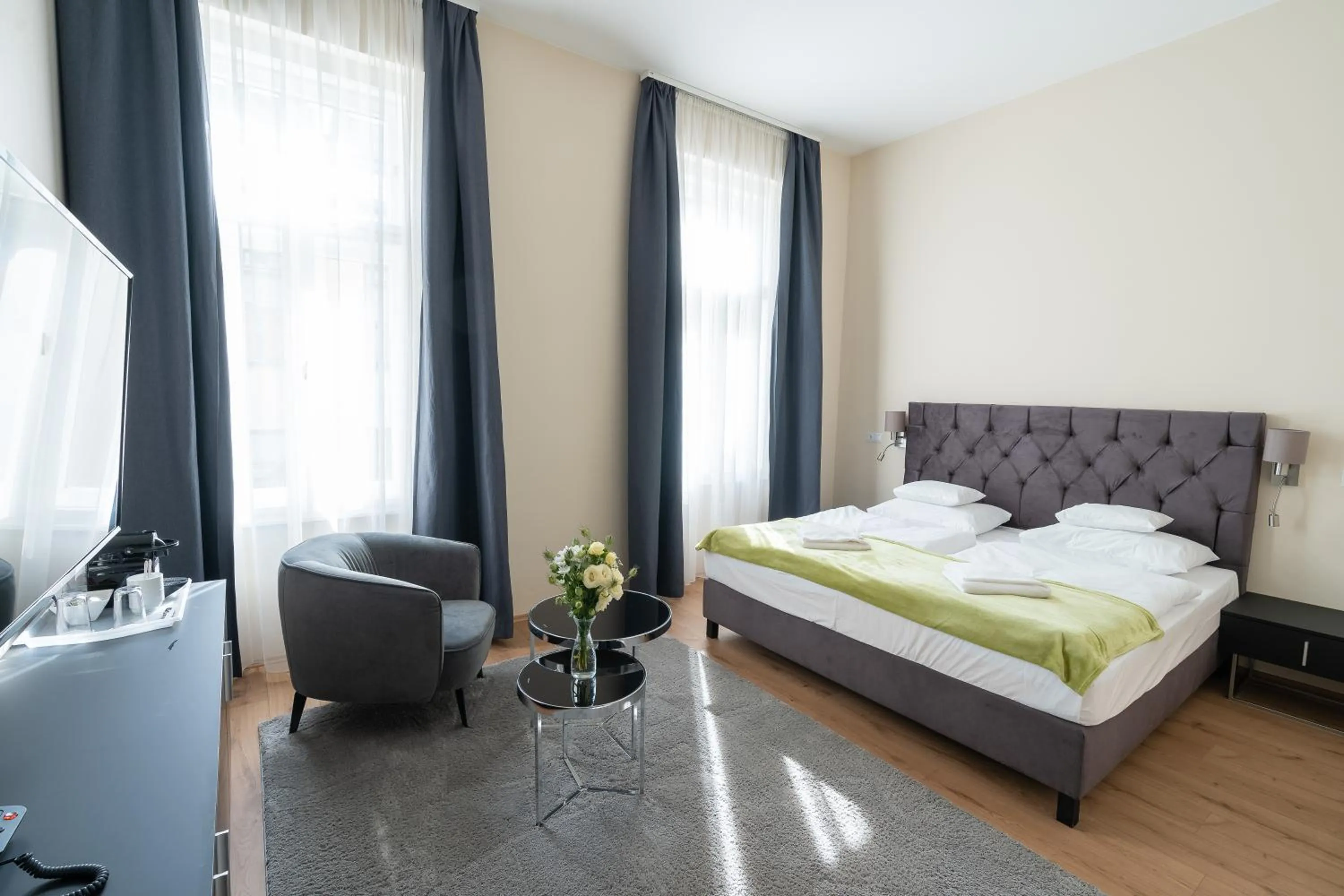 Deluxe King Room in D50 Hotel