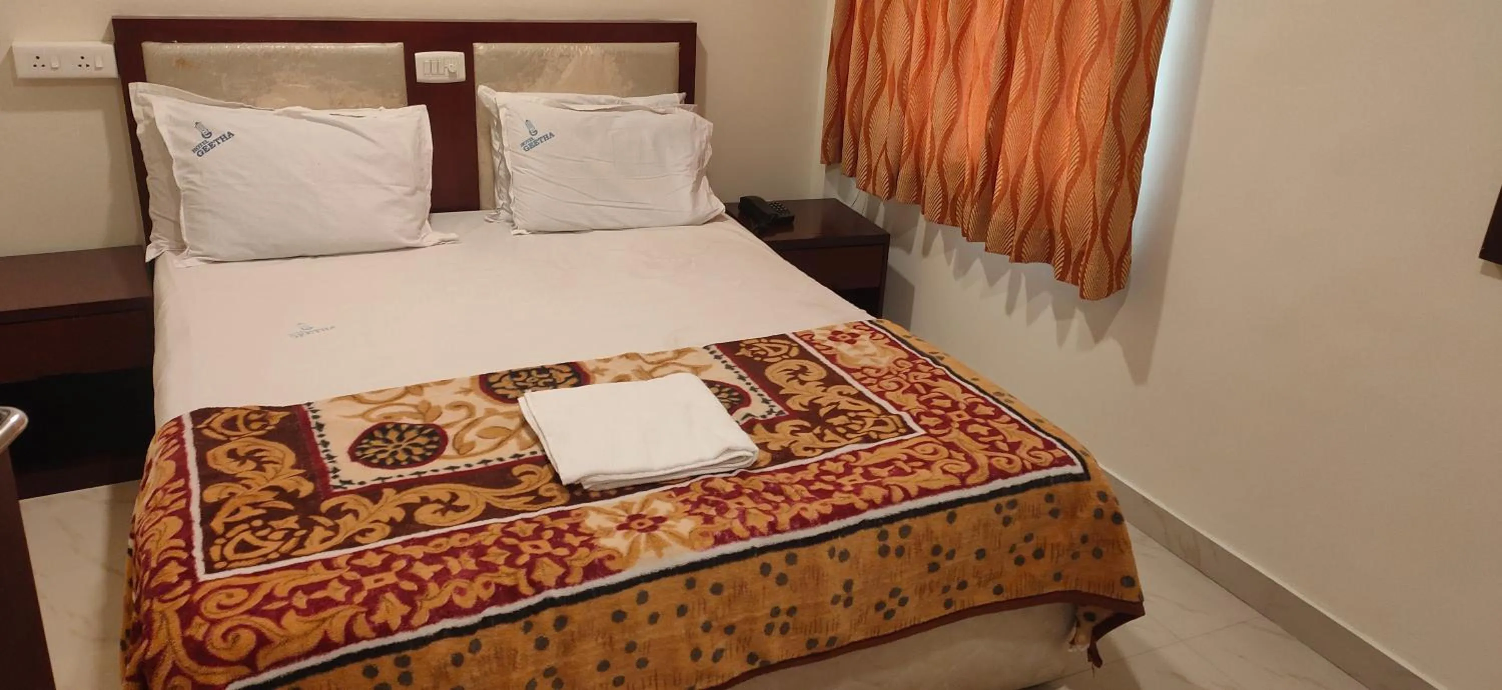 Superior Queen Room in Hotel Geetha International