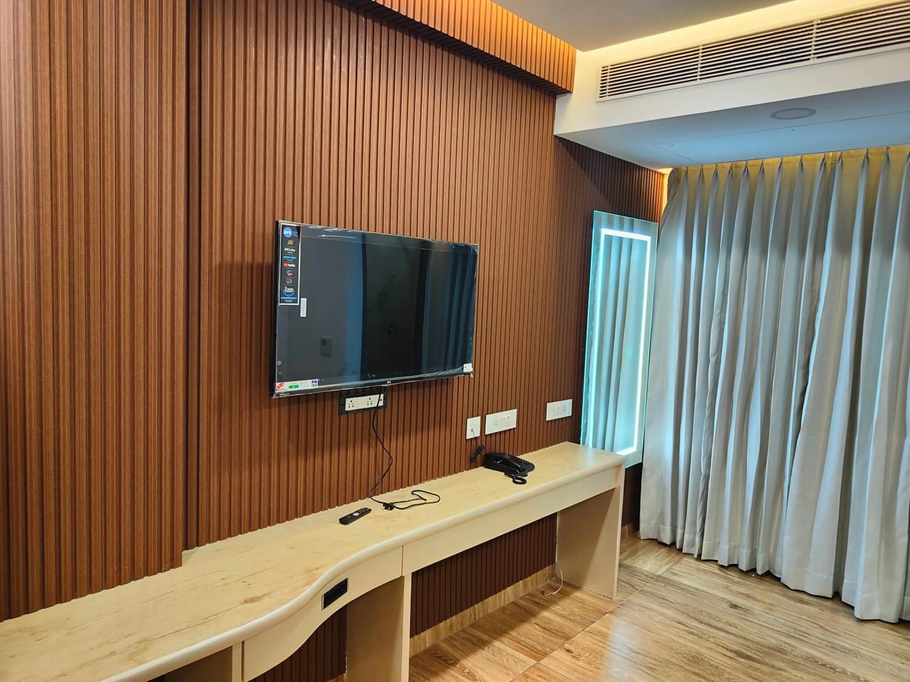 Standard Double Room - single occupancy in Hotel Geetha International