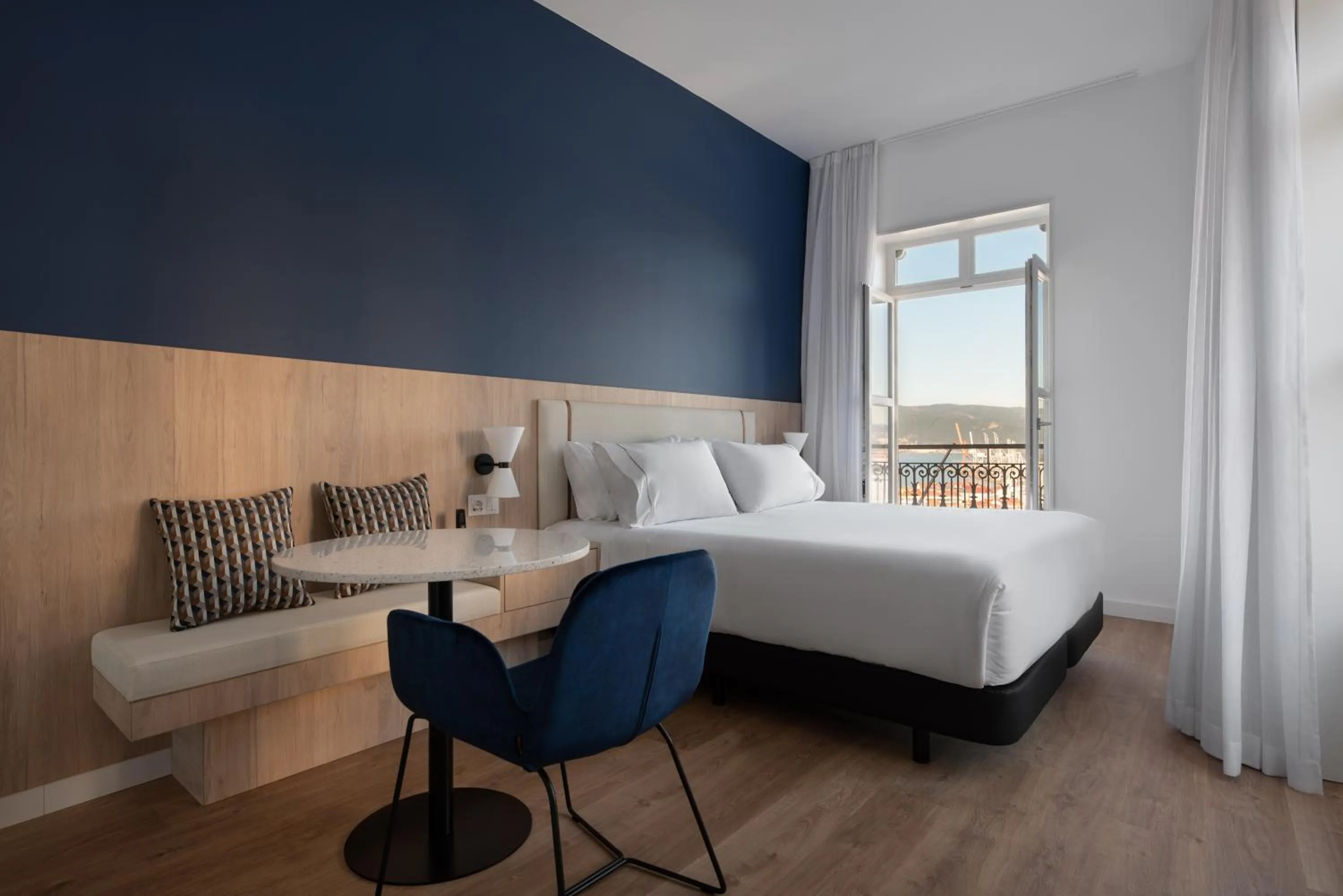 Premium Double Room with Sea View in Exe Vigo