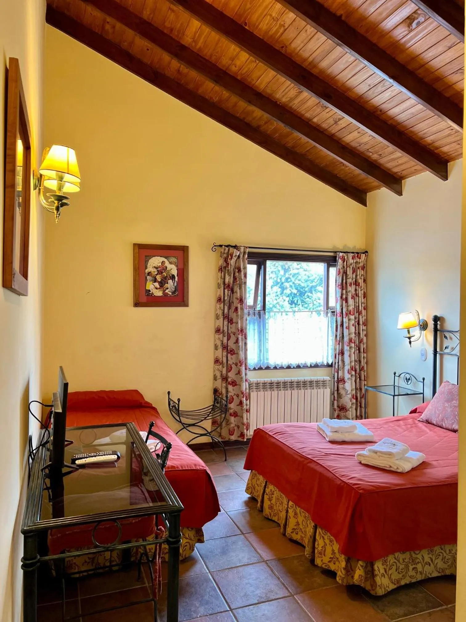 Double or Twin Room in Hotel Campanilla