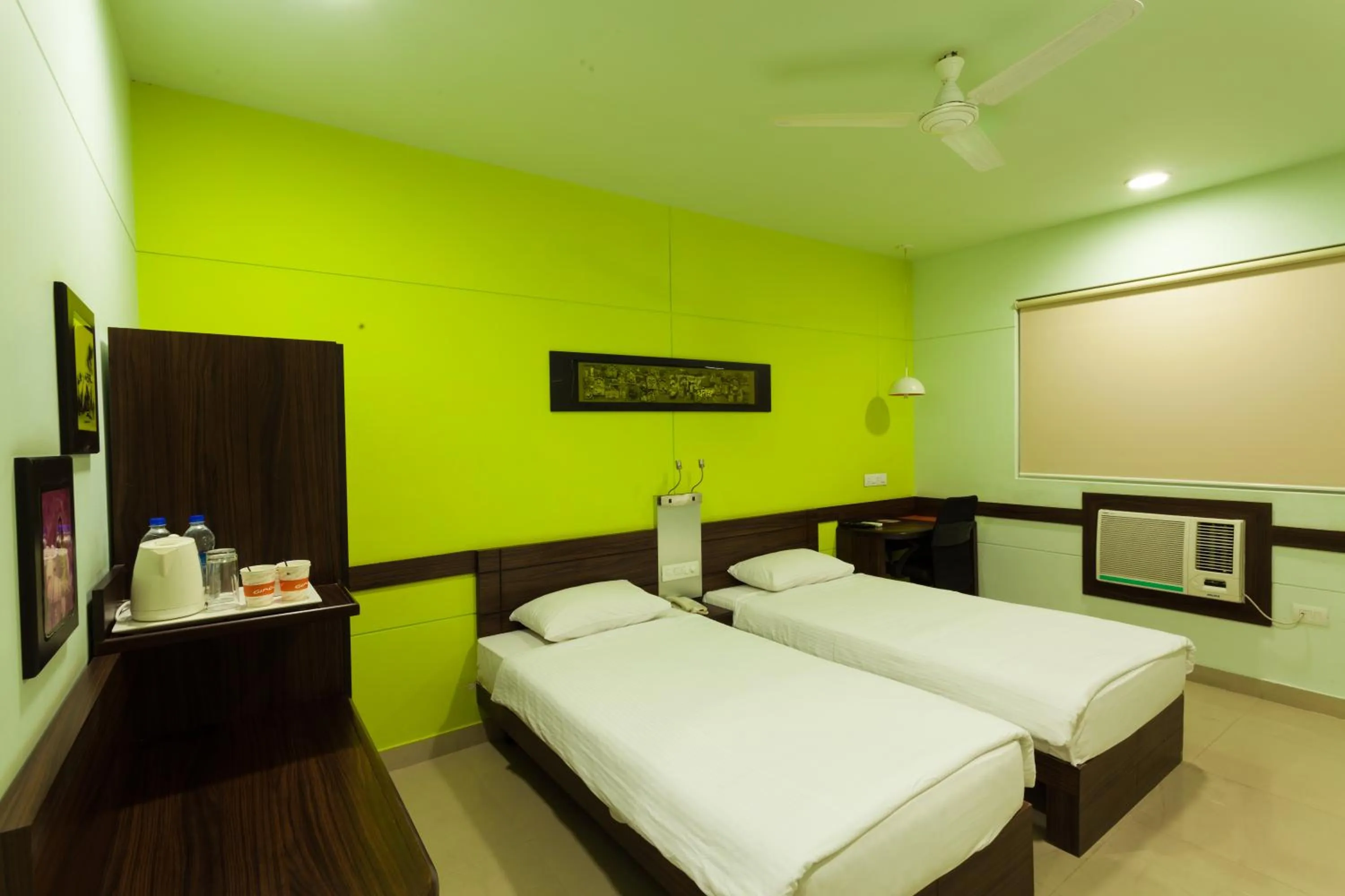 Twin Room in Ginger Jaipur