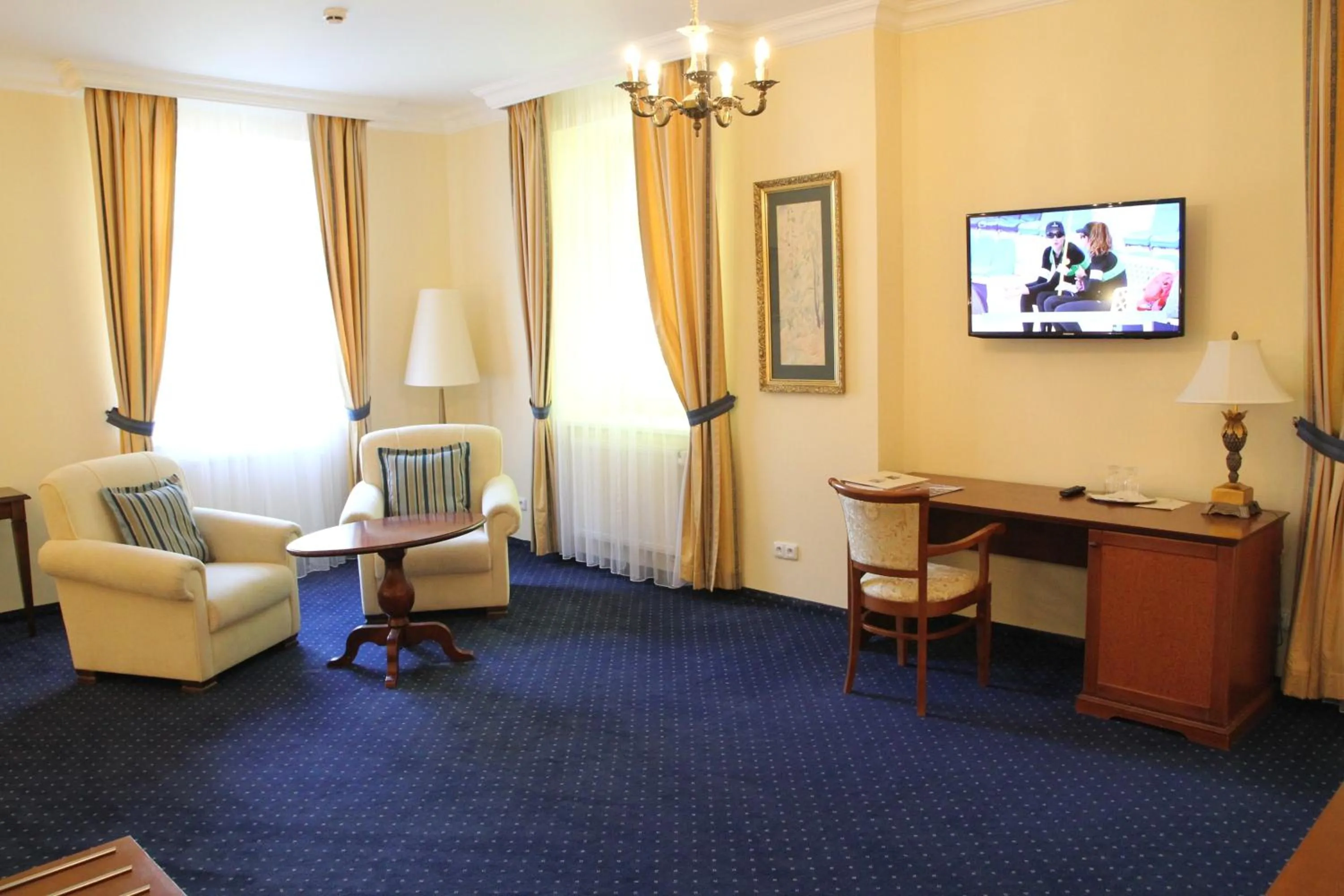 Deluxe Double Room with Pool and Wellness Access in Parkhotel Richmond