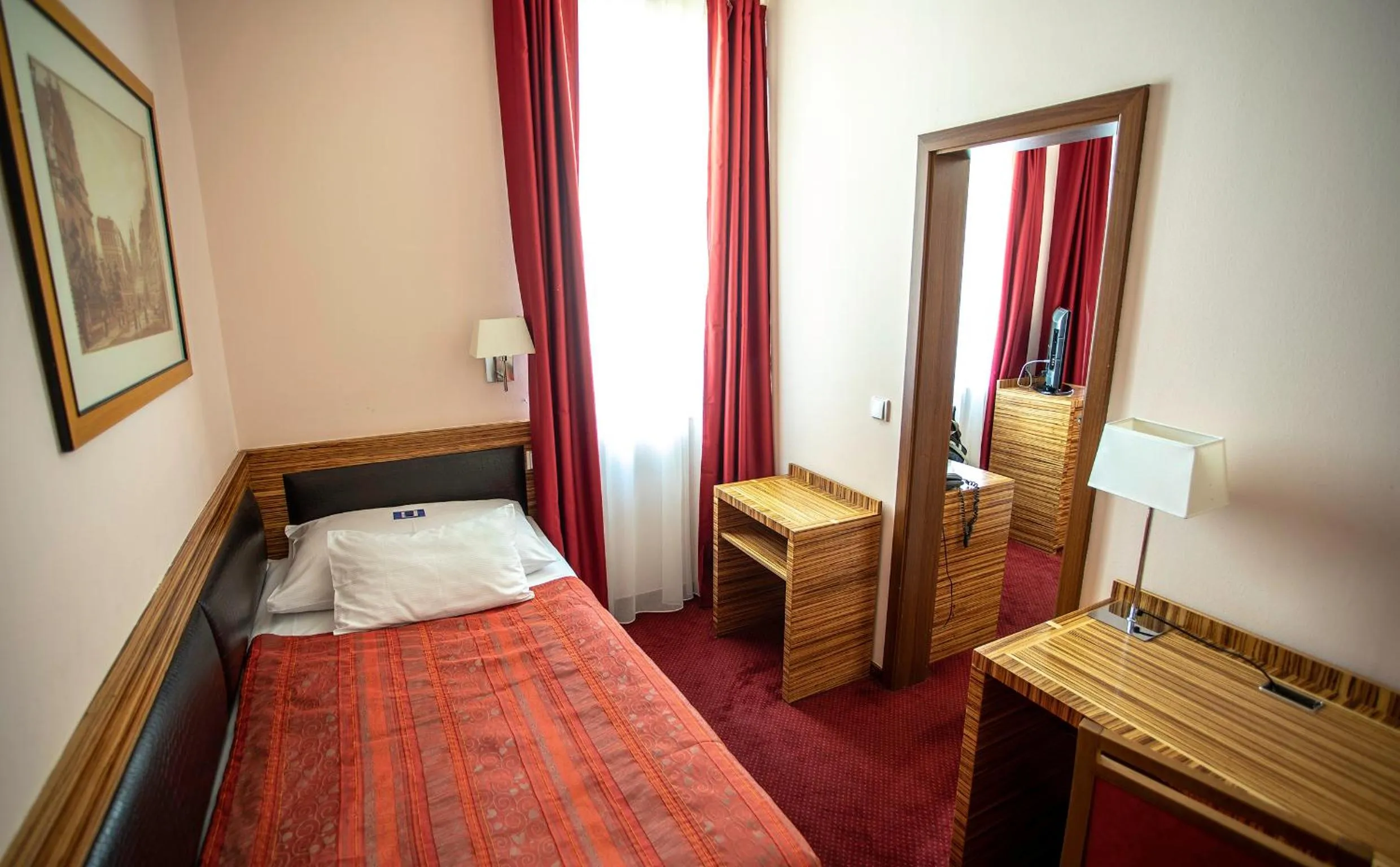  Double Room with Extra Bed in EA Hotel Sonata