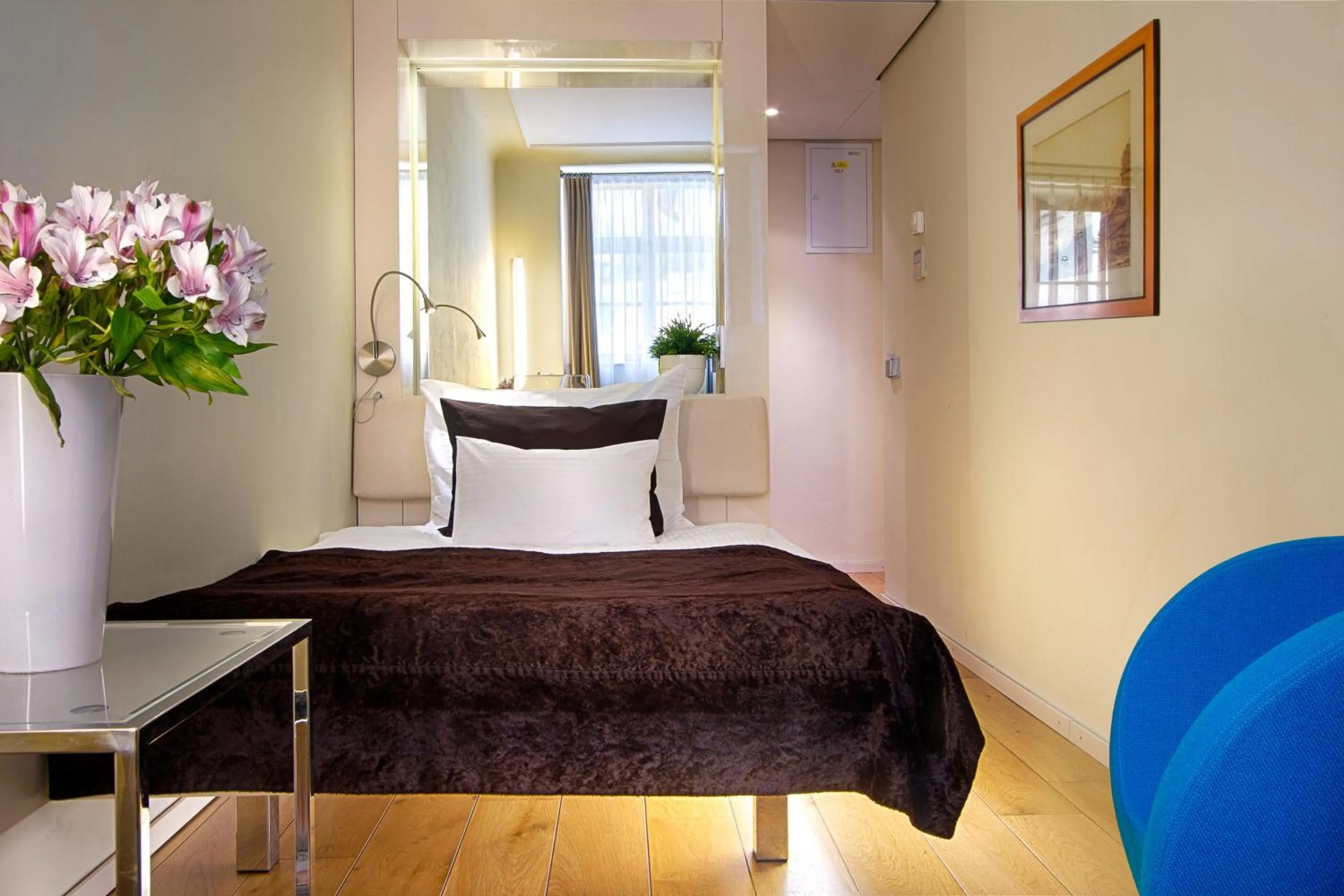 Superior Single Room in Three Storks